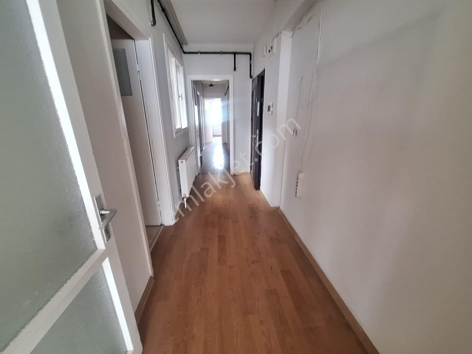 Hatayda Pazar Yeri Dibinde 3+1 Doğalgazlı Deniz Manzaralı - Görsel 5