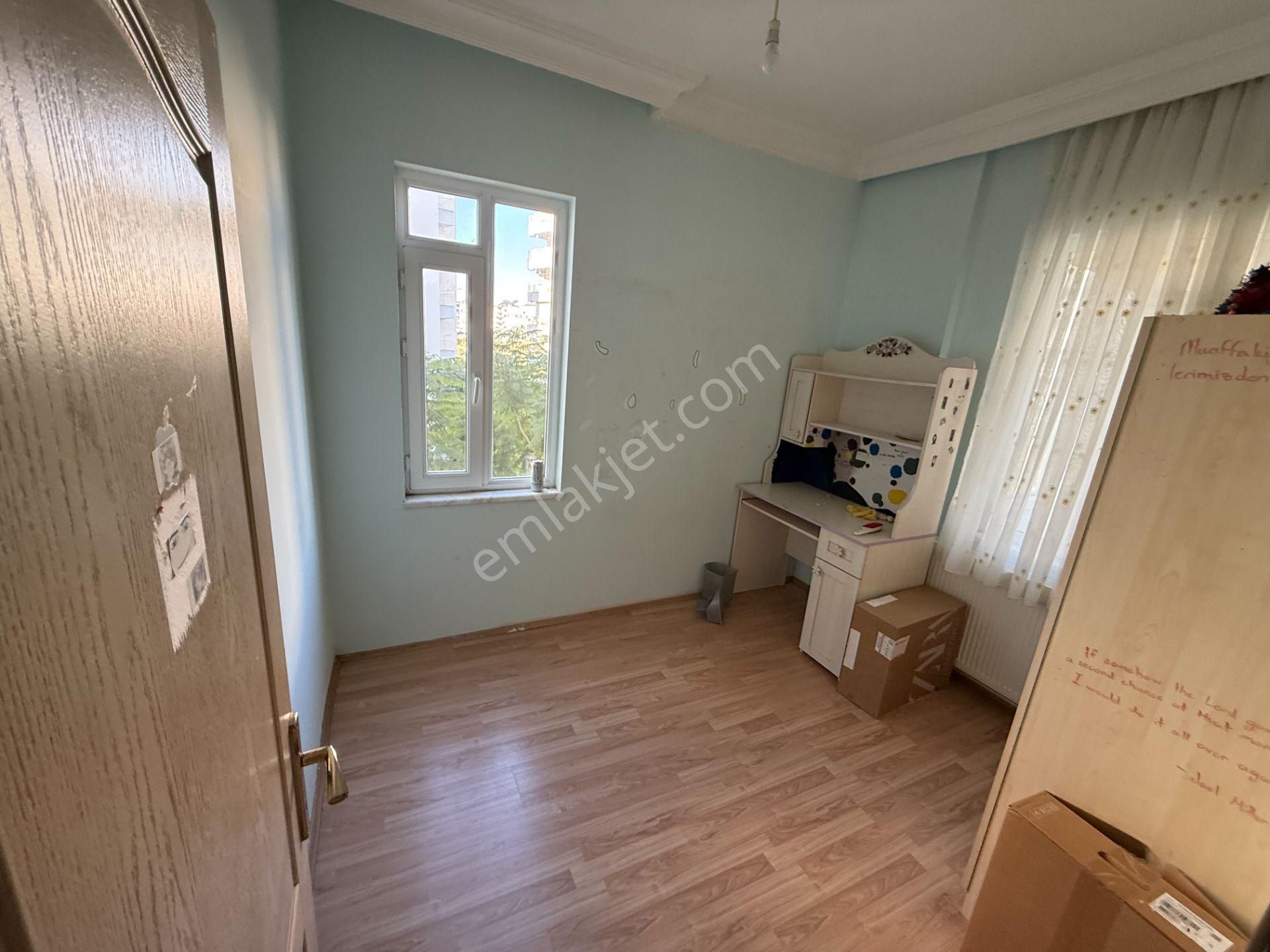 Şehir Hastanesi Yakını Site İçi Kombili Arakat 3+1 - Görsel 13