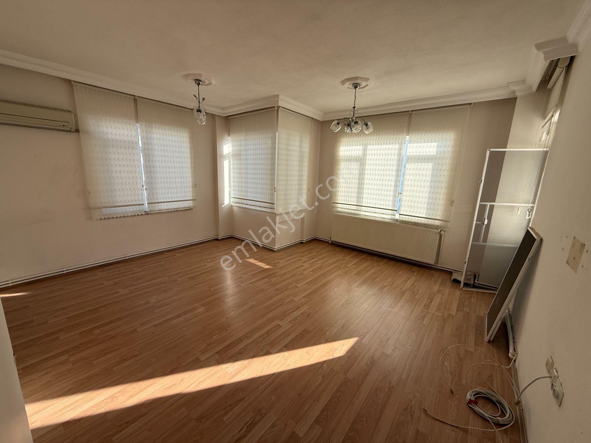 Şehir Hastanesi Yakını Site İçi Kombili Arakat 3+1 - Görsel 2