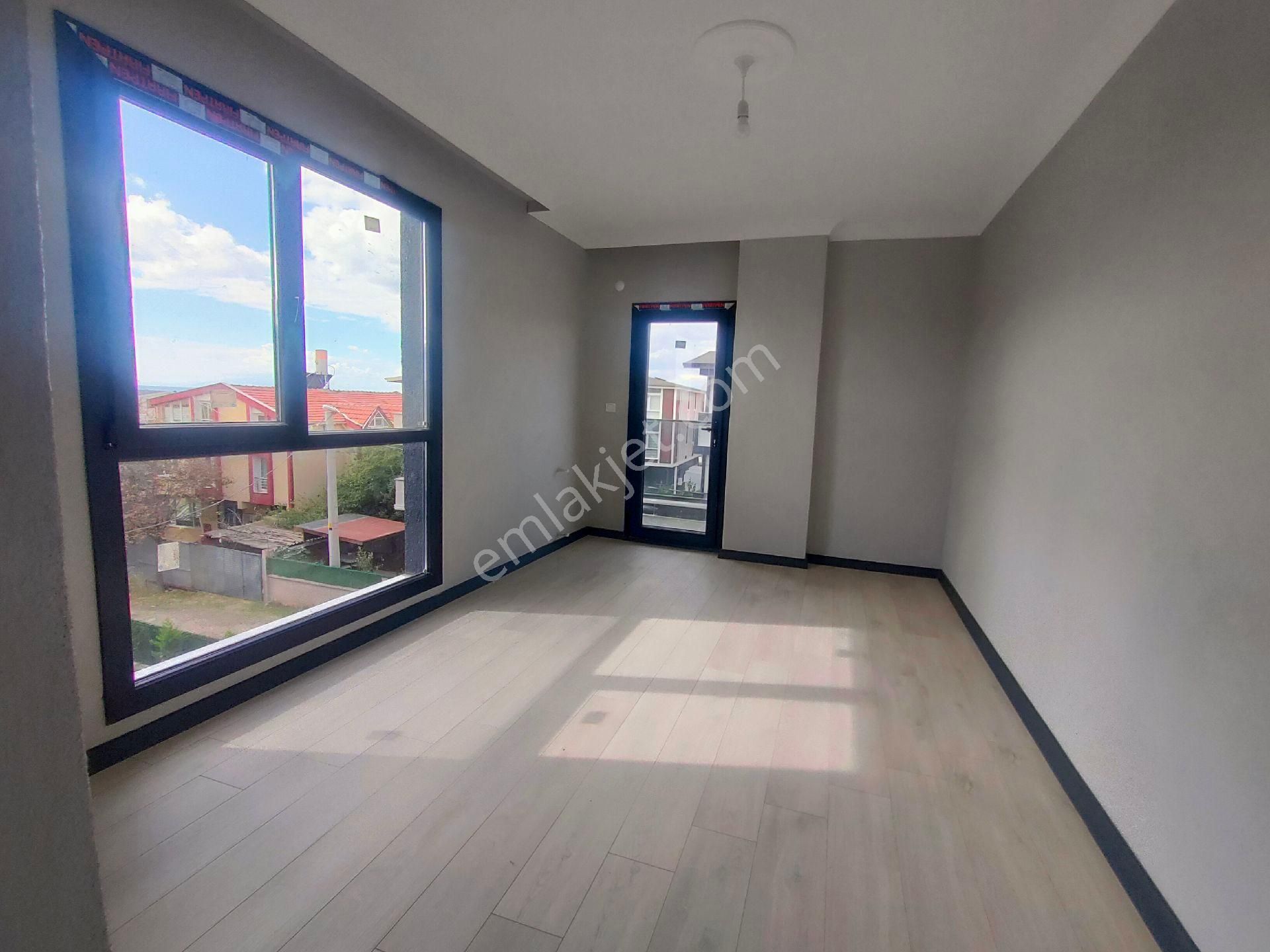 Kartallar'dan Geniş Ve Ferah 4+1 Bahçeli Deniz Manzaralı Lüks Yazlık Villa - Görsel 26