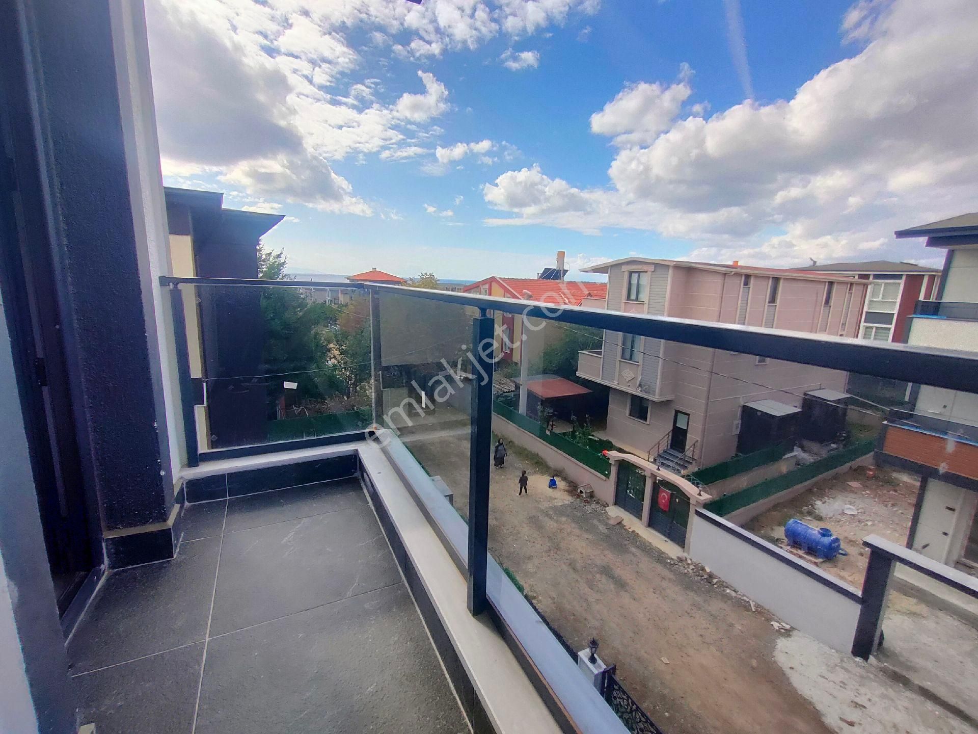 Kartallar'dan Geniş Ve Ferah 4+1 Bahçeli Deniz Manzaralı Lüks Yazlık Villa - Görsel 28