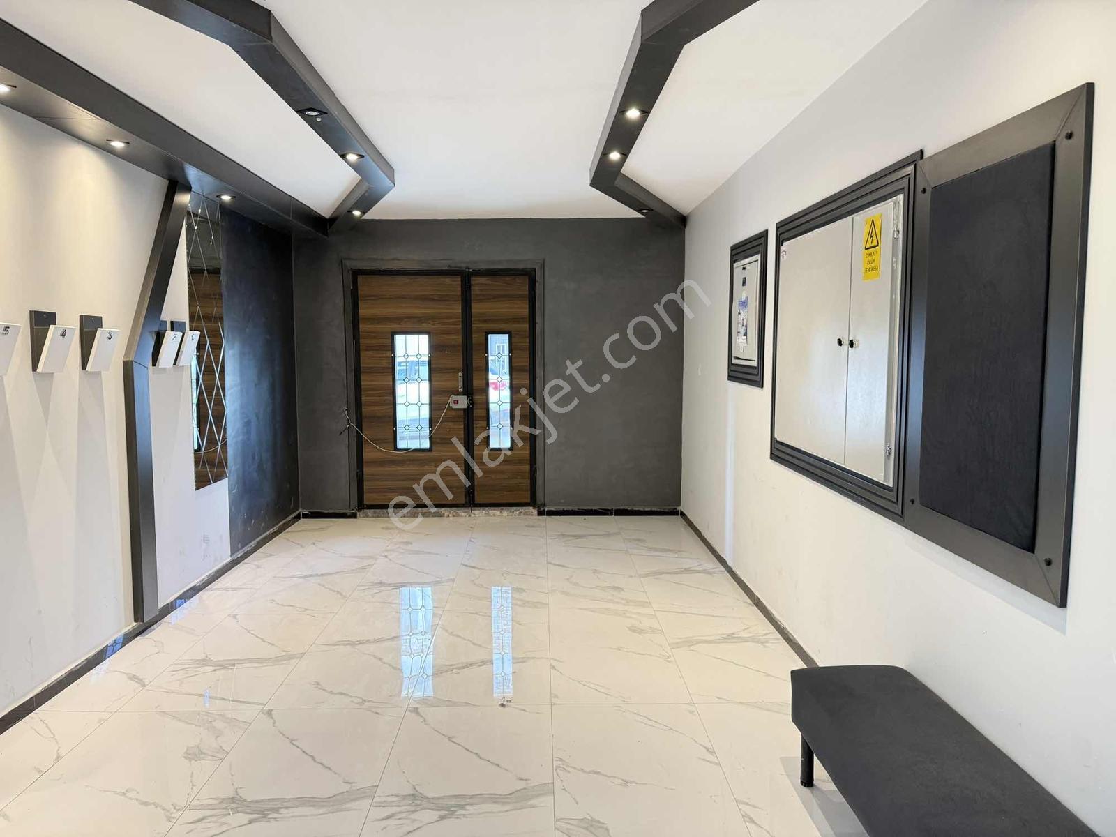 Özbey'den Çamlıca Mh Modern Tasarım, Yerden Isıtma 4+1 Daire - Görsel 12