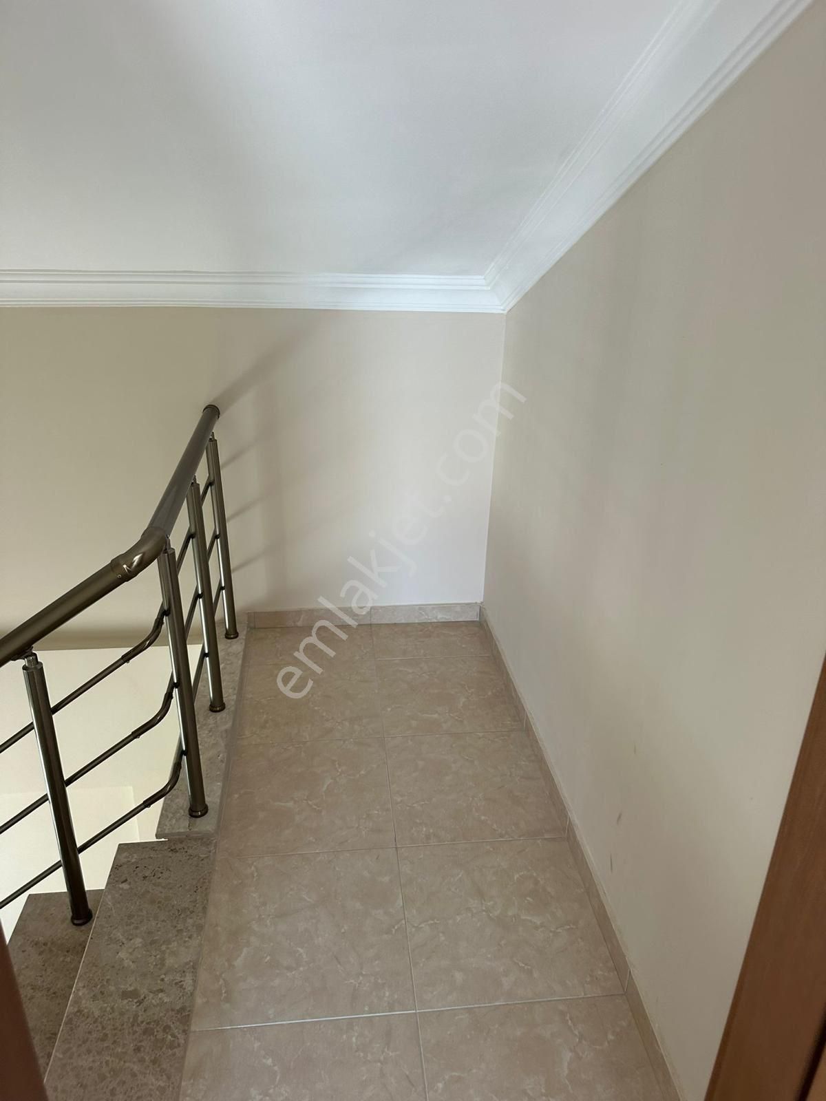 Kuşadası Güzelçamlı 4+1 Tek Müstakil Villa - Görsel 25