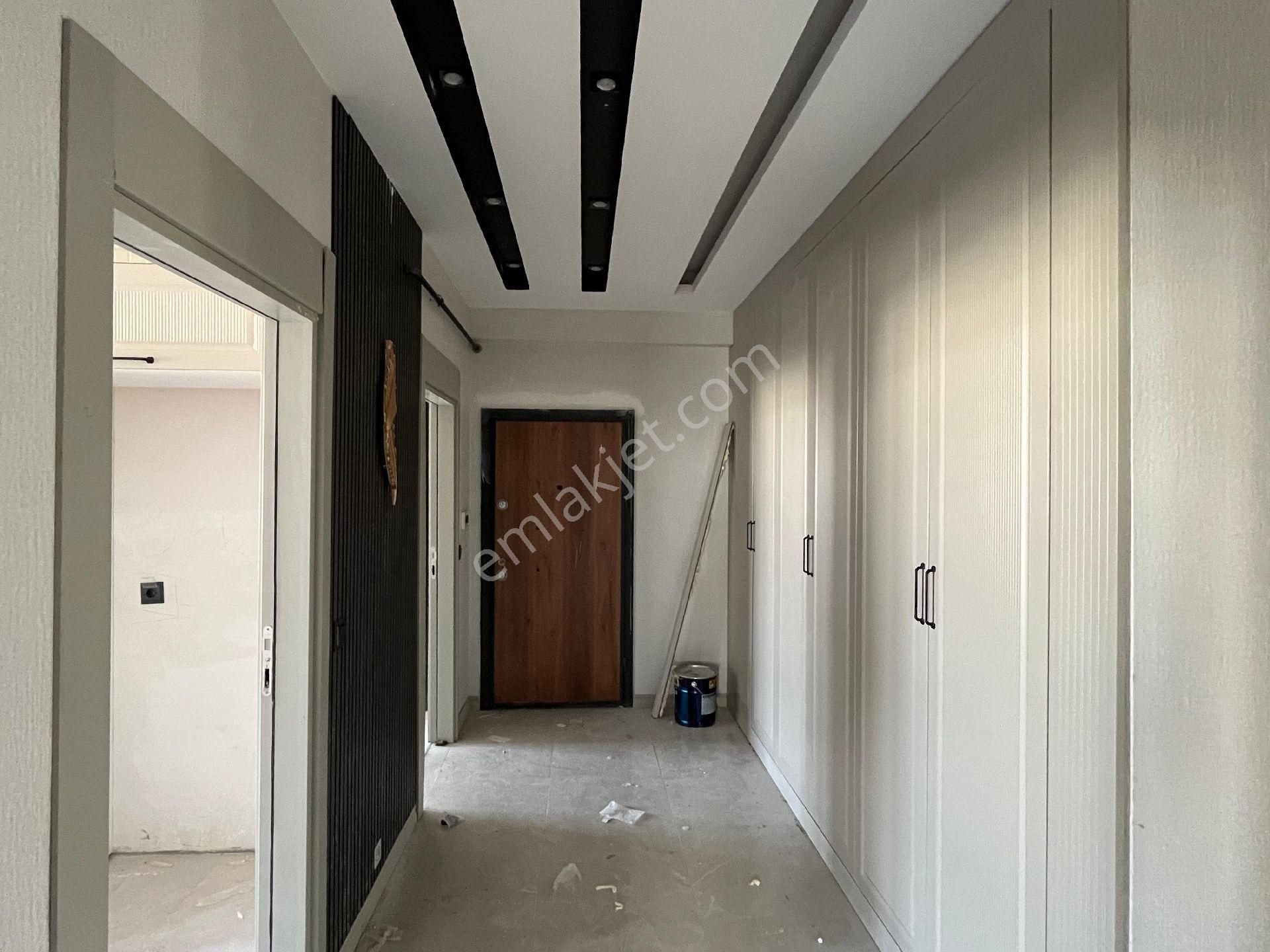 Yavuz Emlak Tan Satılık Daire Arakat Karaköprü Çardaklı Bulvarında 5 Oda - Görsel 16