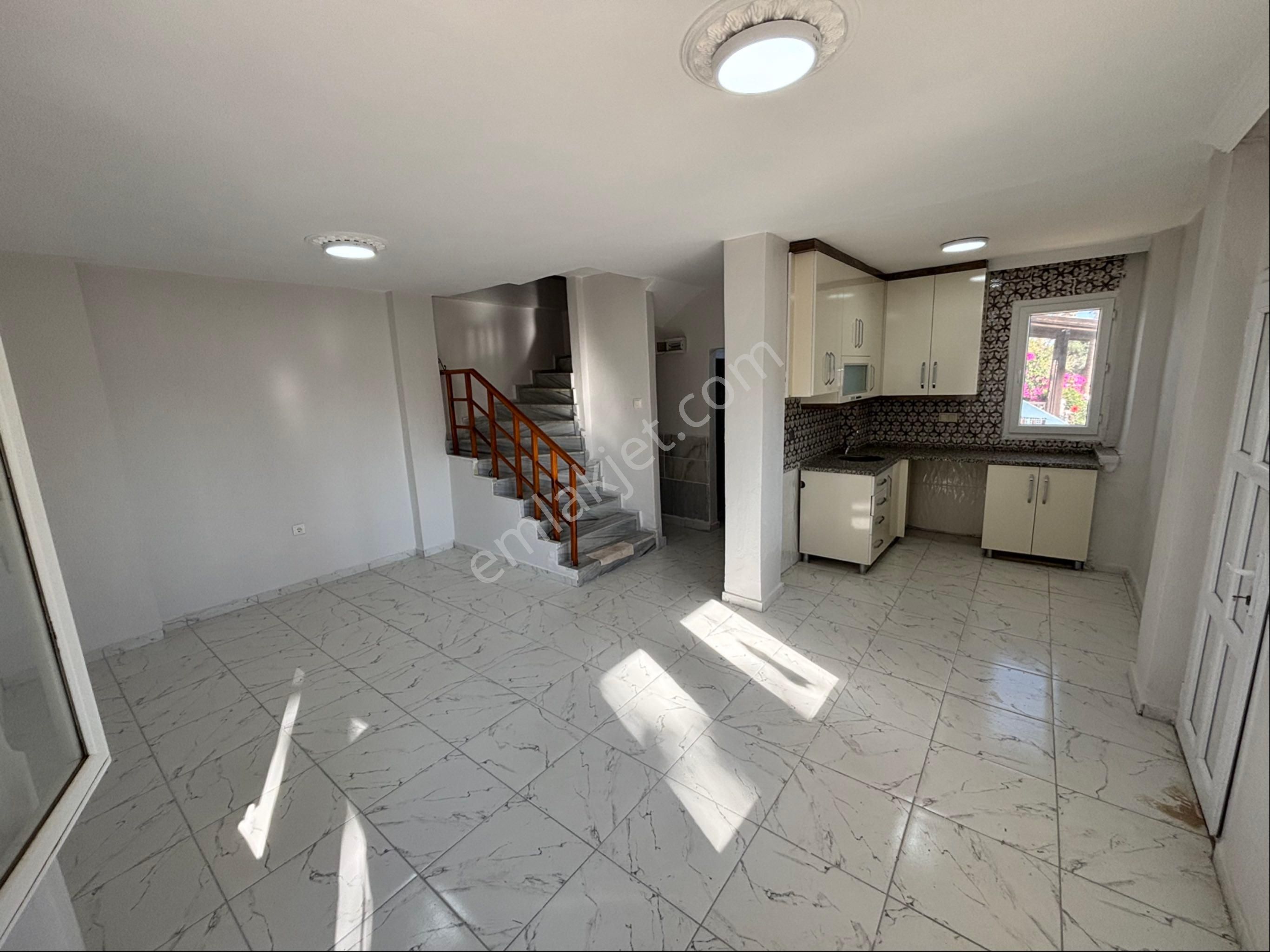 Gms Emlak’tan Karataş Ta Site İçerisinde Bahçeli Deniz Manzaralı 2+1 Dublex Satılık 2 Villa - Görsel 2