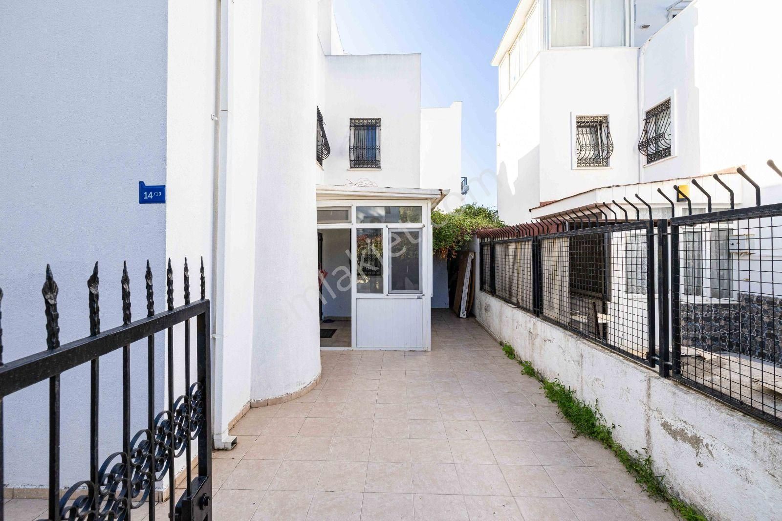 Bodrum Eskiçeşme'de Merkezi Noktalara Yürüme Mesafesinde Müstakil Ev - Görsel 8