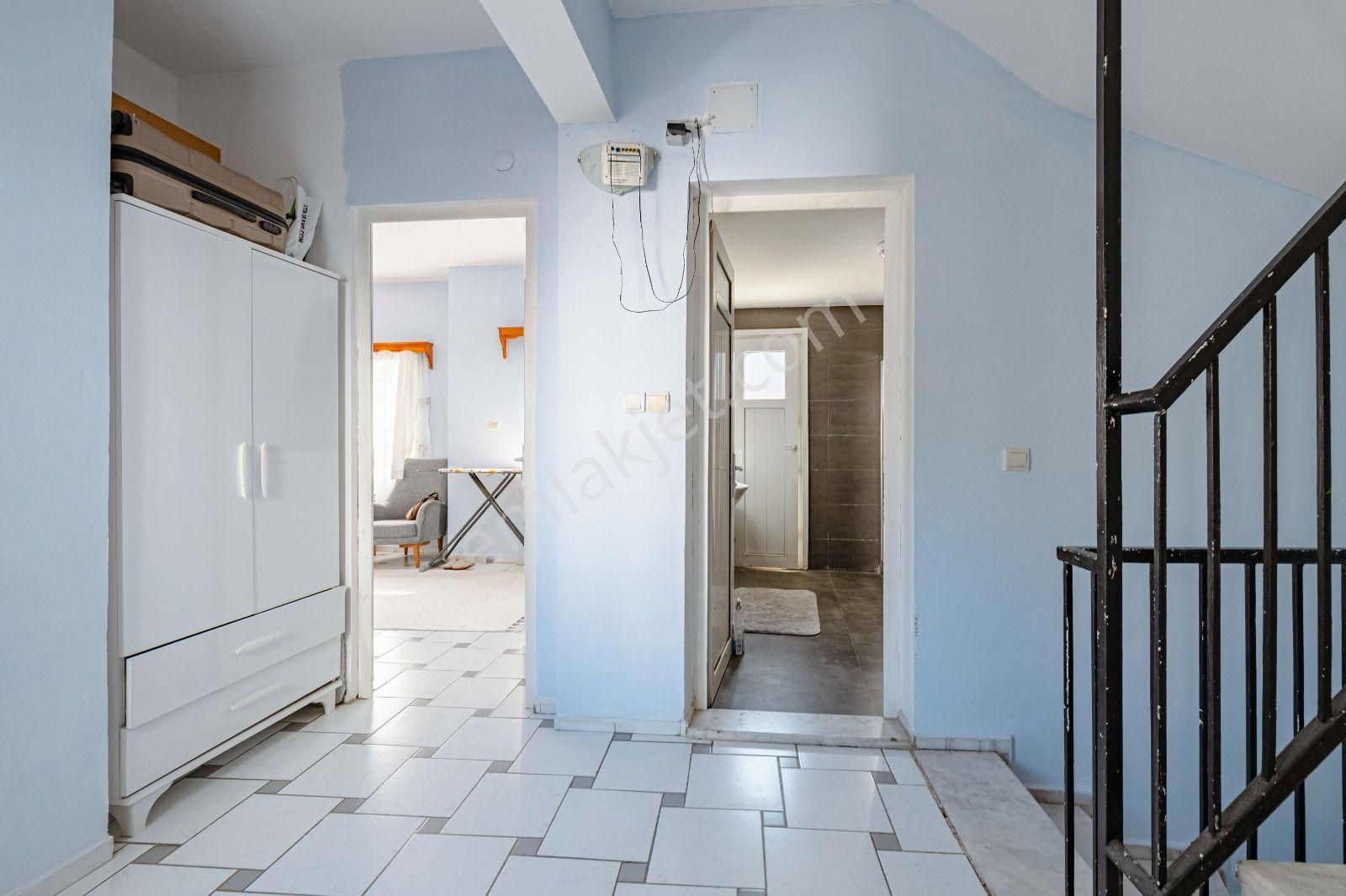 Bodrum Eskiçeşme'de Merkezi Noktalara Yürüme Mesafesinde Müstakil Ev - Görsel 19