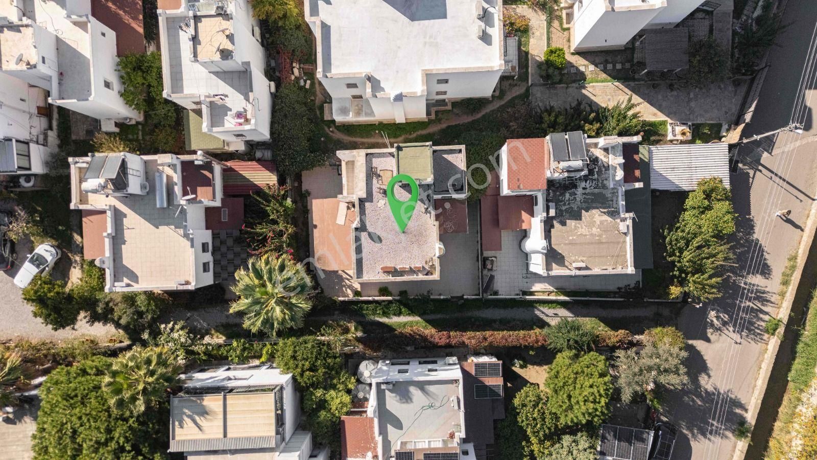 Bodrum Eskiçeşme'de Merkezi Noktalara Yürüme Mesafesinde Müstakil Ev - Görsel 31