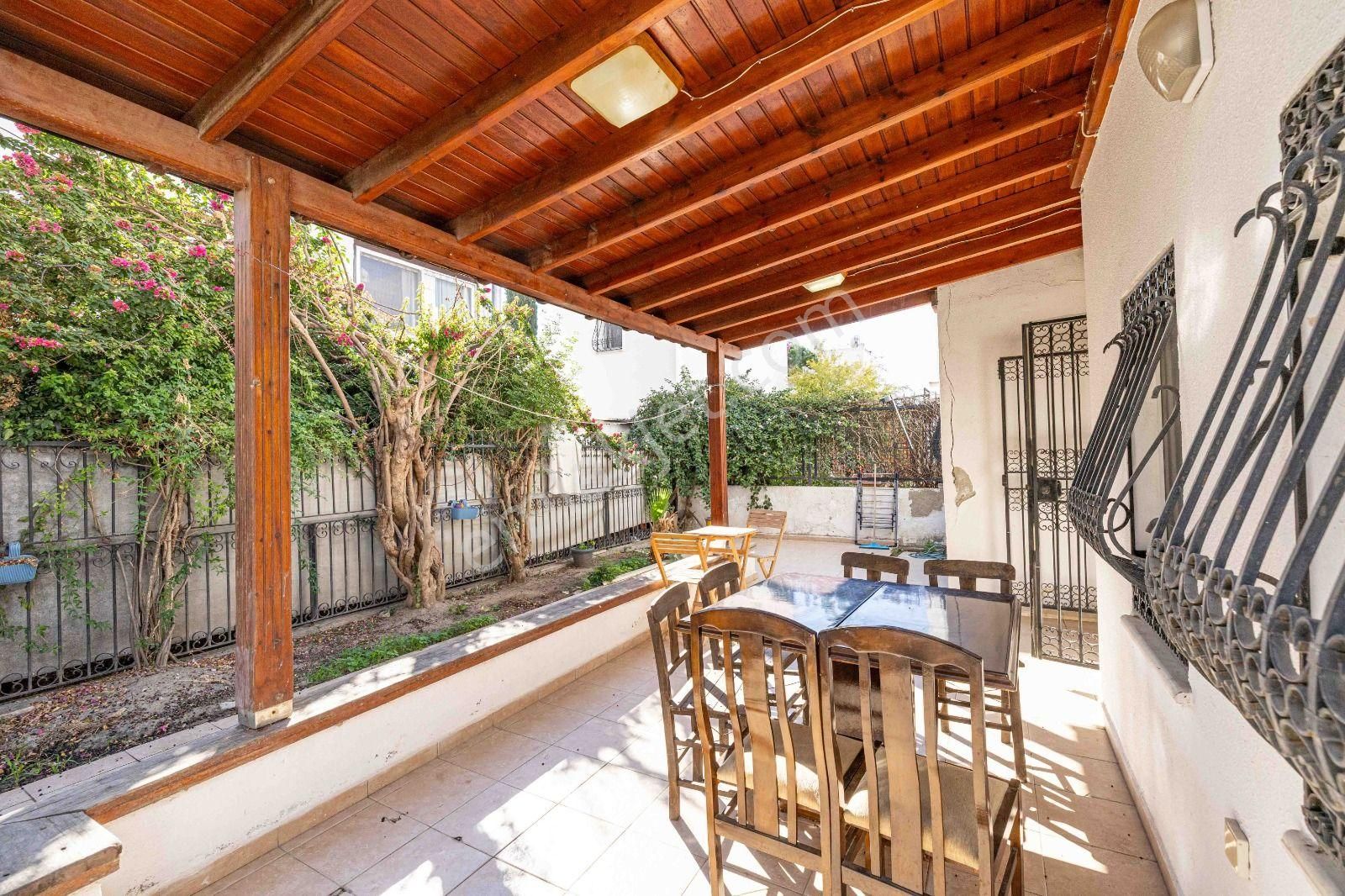 Bodrum Eskiçeşme'de Merkezi Noktalara Yürüme Mesafesinde Müstakil Ev - Görsel 4