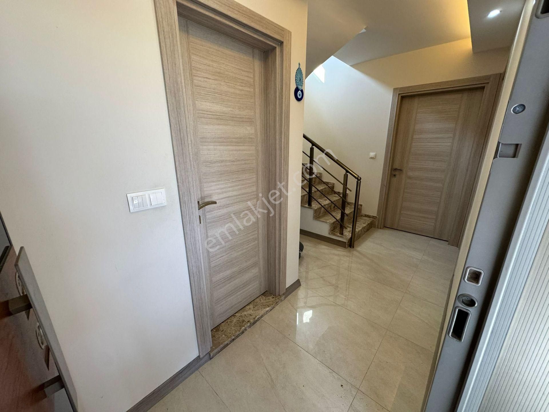 Kuşadası Güzelçamlıda 4+1 Satılık Müstakil Villa - Görsel 12