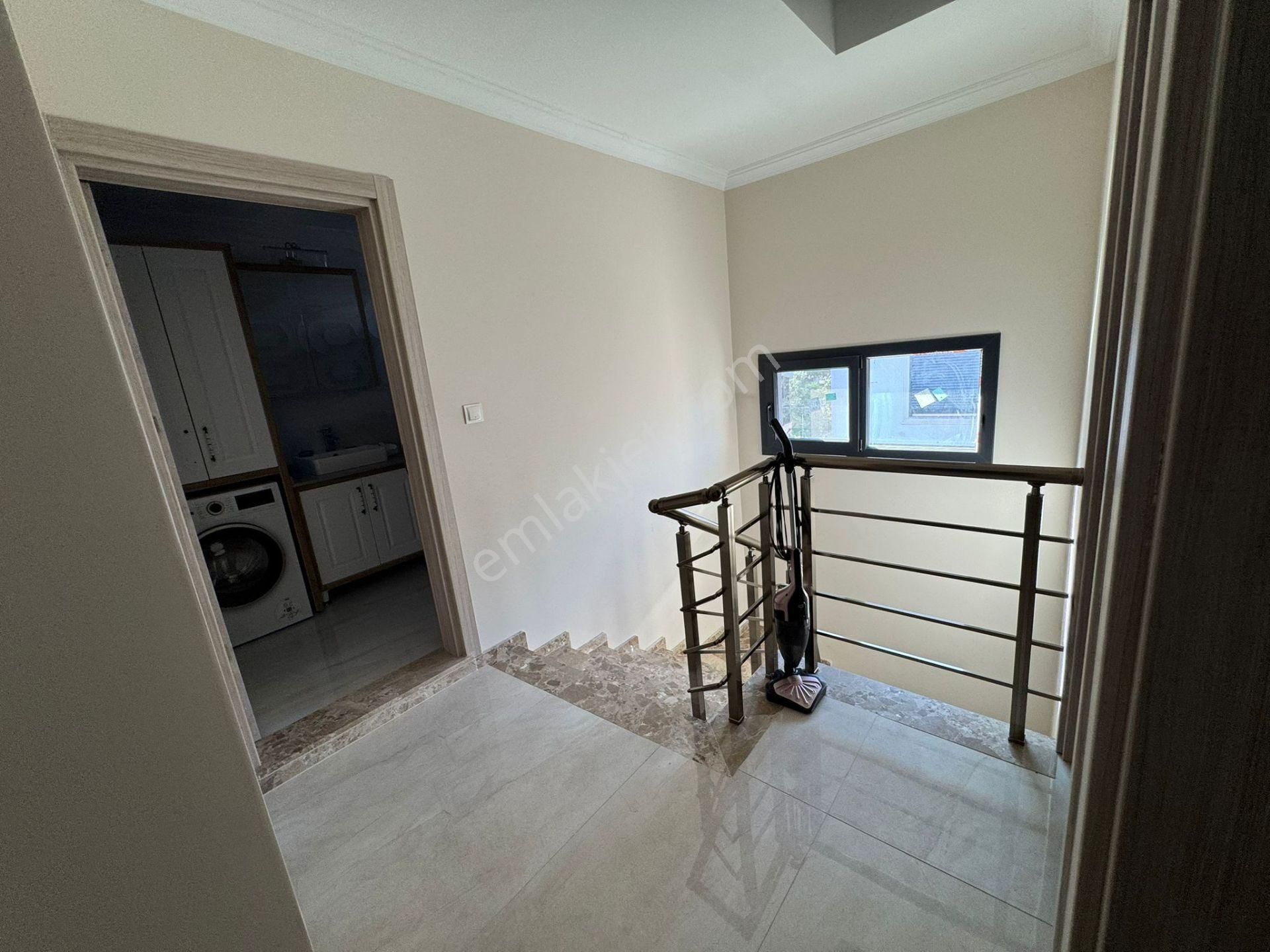 Kuşadası Güzelçamlıda 4+1 Satılık Müstakil Villa - Görsel 11