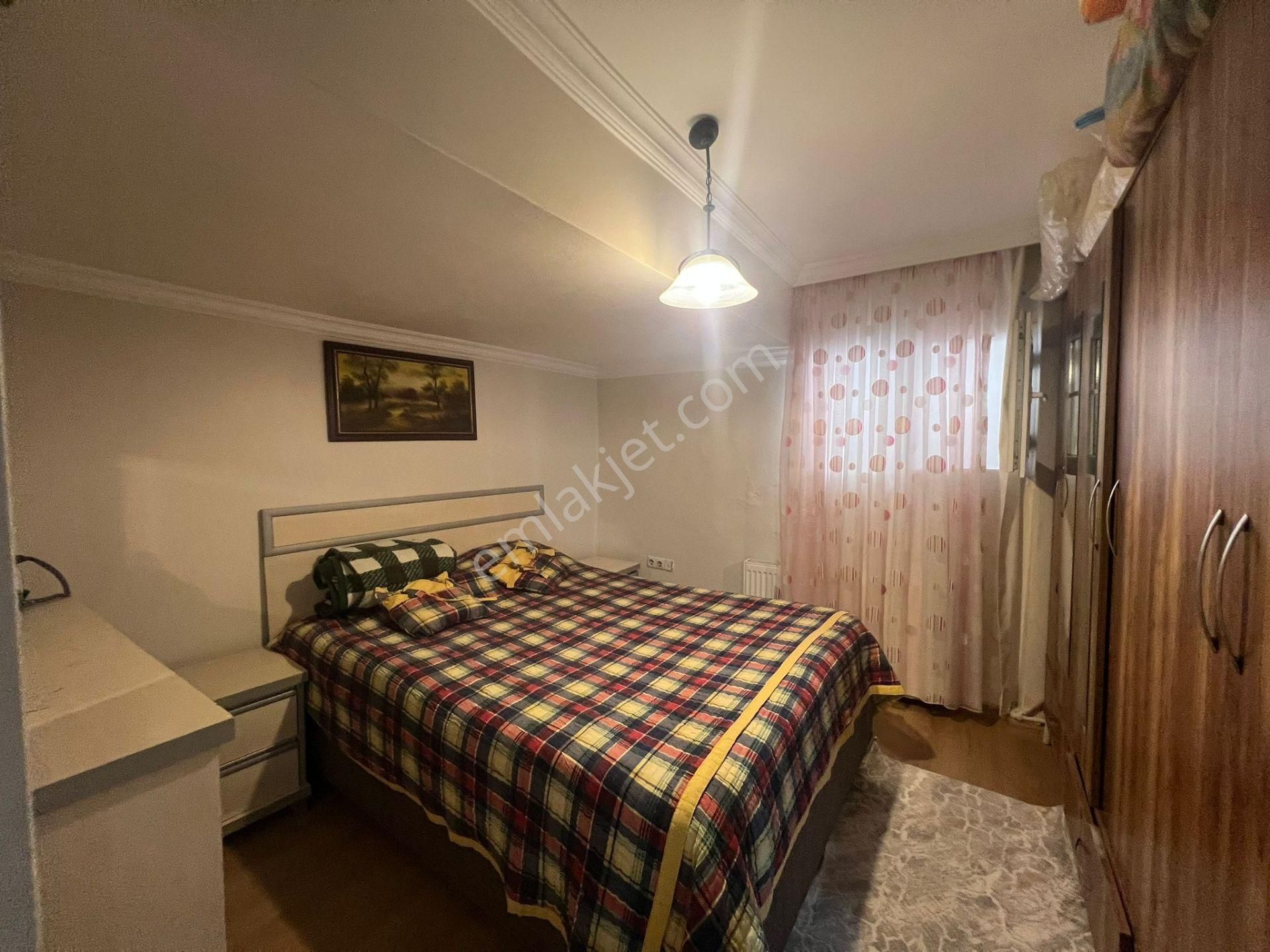 Acill Buca Vergi Dairesi Yakını Barış Mah.de 3+1 120m2 Dgazlı Ayrı Mutfak - Görsel 9