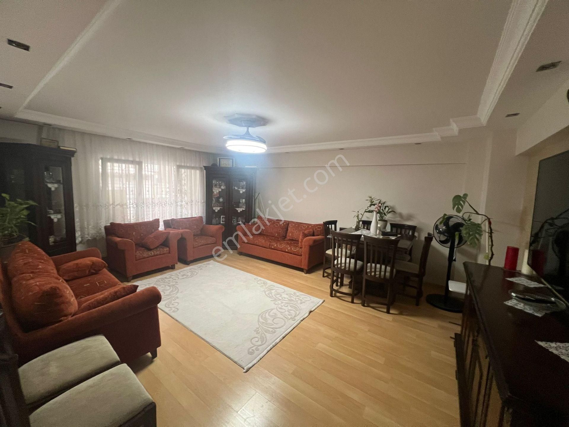 Acill Buca Vergi Dairesi Yakını Barış Mah.de 3+1 120m2 Dgazlı Ayrı Mutfak - Görsel 4