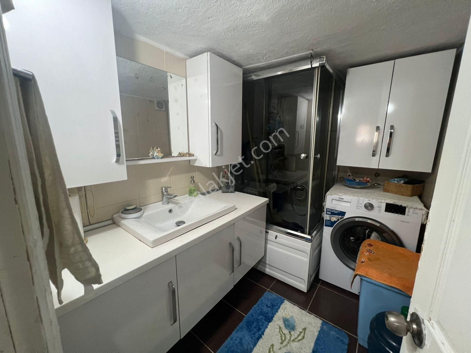 Acill Buca Vergi Dairesi Yakını Barış Mah.de 3+1 120m2 Dgazlı Ayrı Mutfak - Görsel 15