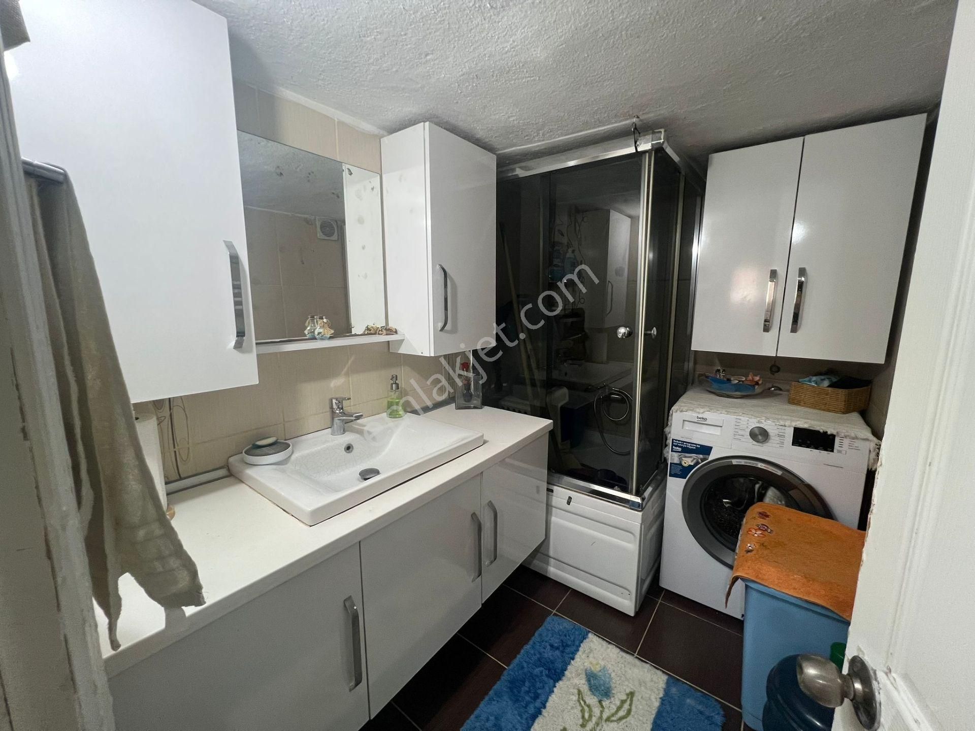 Acill Buca Vergi Dairesi Yakını Barış Mah.de 3+1 120m2 Dgazlı Ayrı Mutfak - Görsel 16