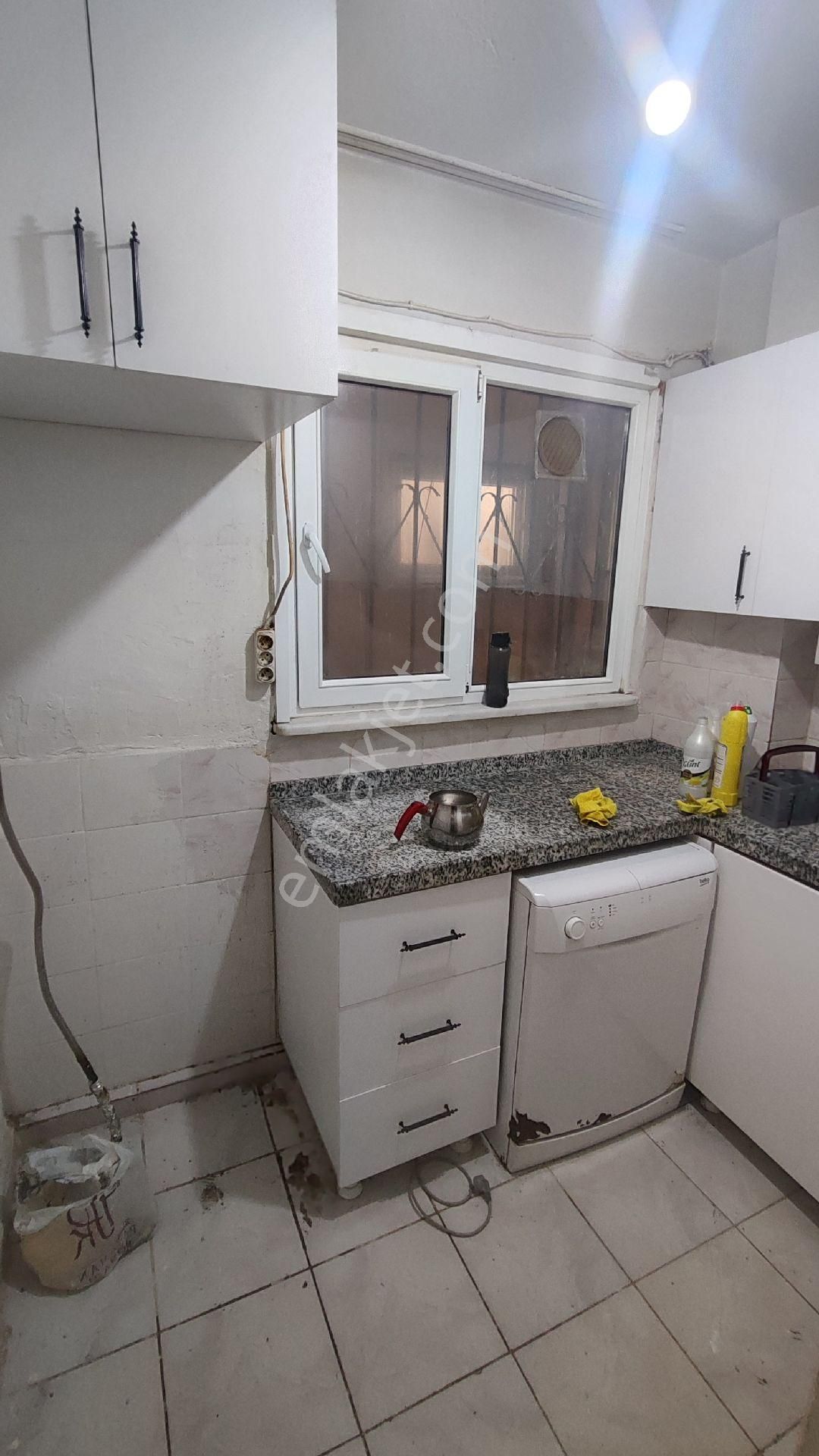 Cerrahpaşada 3+1 Kiralık Daire - Görsel 13