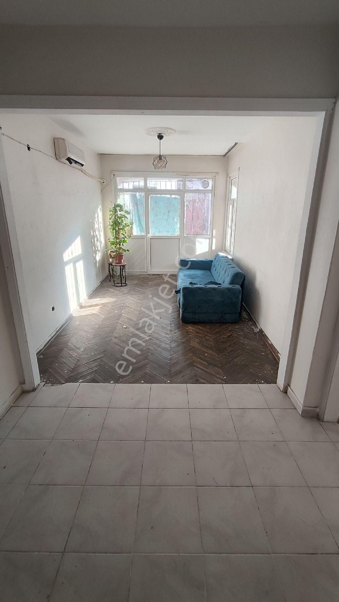 Cerrahpaşada 3+1 Kiralık Daire - Görsel 3