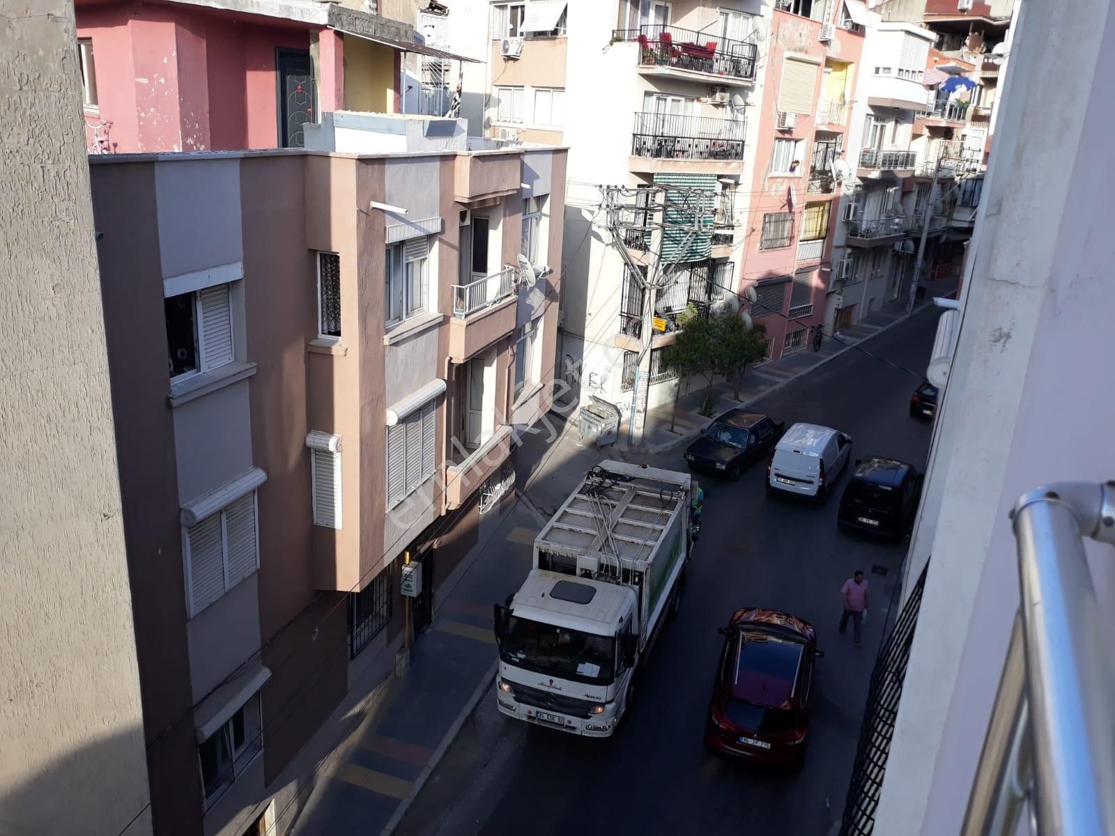 Hatayda 4+1 Doğalgazlı Otoparklı Full Bakımlı Ferah - Görsel 18
