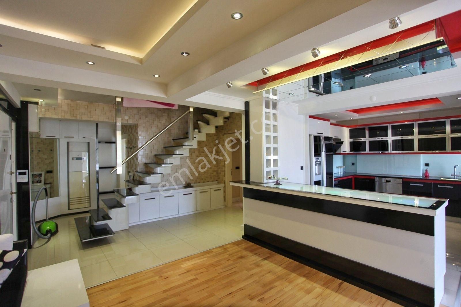 Antalya Lara Güzeloba Da Mobilyalı Kiralık 3+2 Dubleks Daire Önder Sağlam Dan - Görsel 8