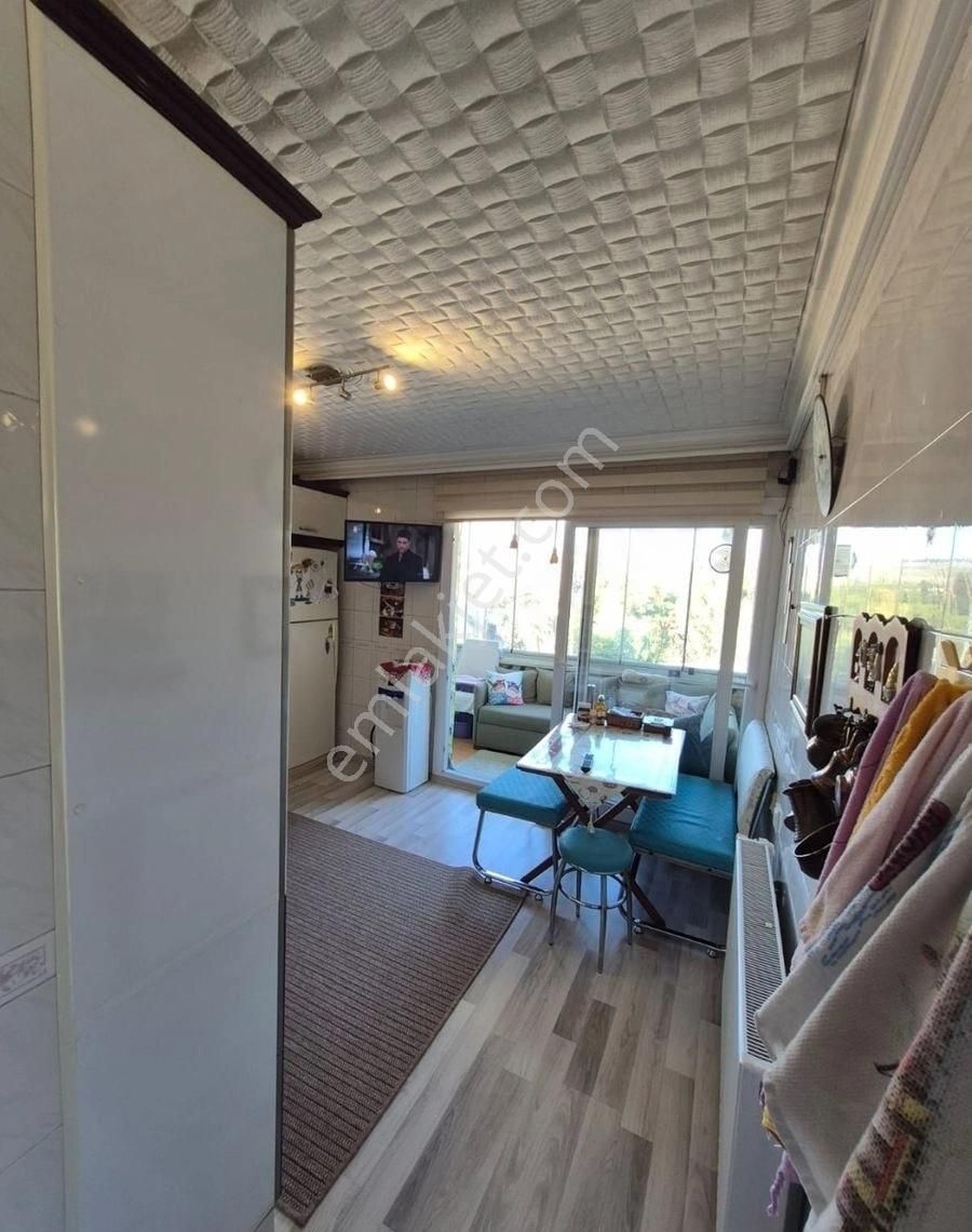 Buca Laleli Mahallesinde.uçanyolyanı/doğa Manzaralı/teraslı//otoparklı/3+1 Ferah Daire - Görsel 8