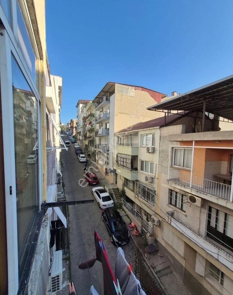 Buca Laleli Mahallesinde.uçanyolyanı/doğa Manzaralı/teraslı//otoparklı/3+1 Ferah Daire - Görsel 20