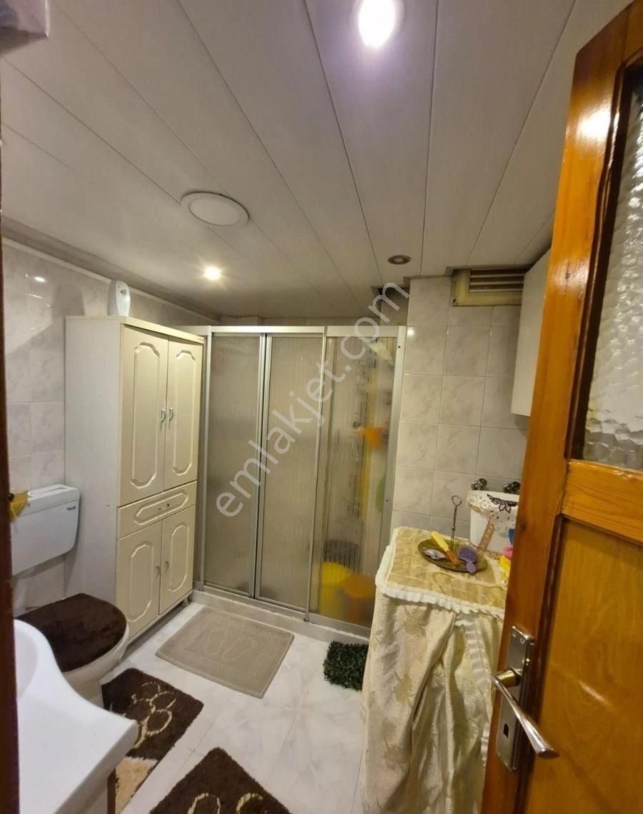 Buca Laleli Mahallesinde.uçanyolyanı/doğa Manzaralı/teraslı//otoparklı/3+1 Ferah Daire - Görsel 18