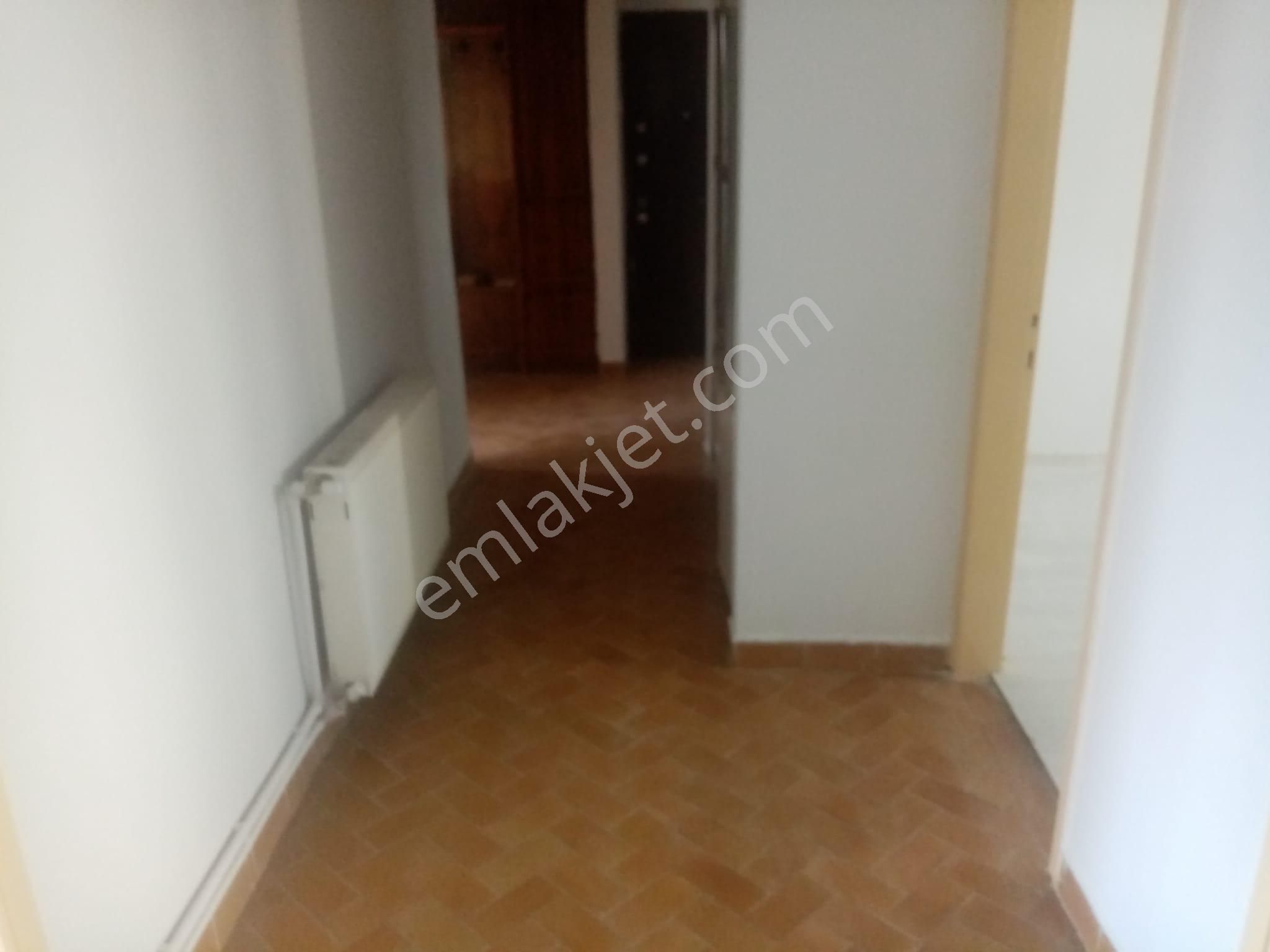 Balıkesir Bahçelievler De Demirdağ Emlak Tan Satılık 3+1 Ara Kat Daire. - Görsel 8