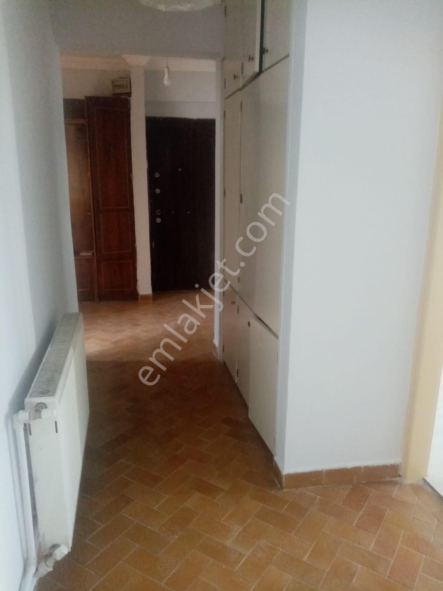 Balıkesir Bahçelievler De Demirdağ Emlak Tan Satılık 3+1 Ara Kat Daire. - Görsel 10