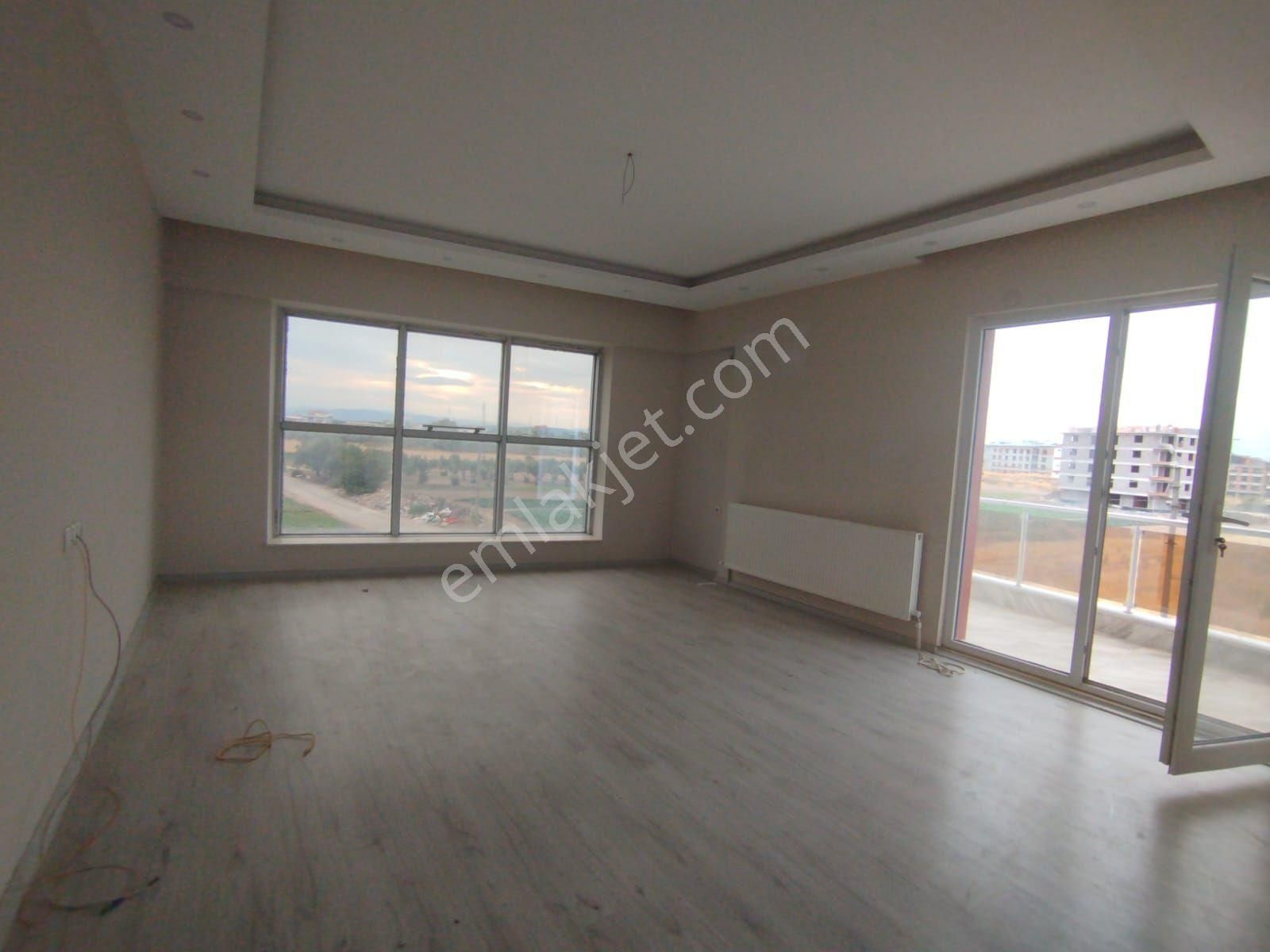 Hürriyet Mahallesi Oliva Garden Sitesi'nde 3+1 Satılık Daire - Görsel 10