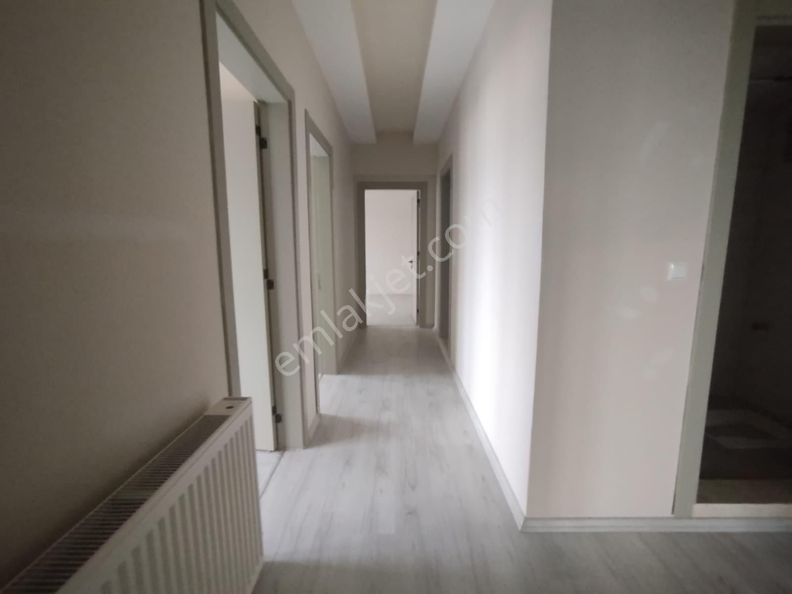 Hürriyet Mahallesi Oliva Garden Sitesi'nde 3+1 Satılık Daire - Görsel 18