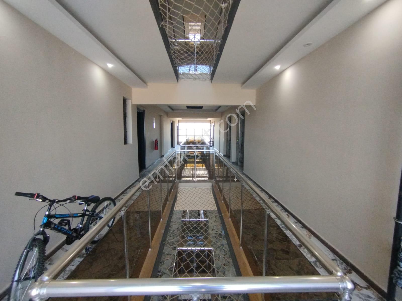 Hürriyet Mahallesi Oliva Garden Sitesi'nde 3+1 Satılık Daire - Görsel 6