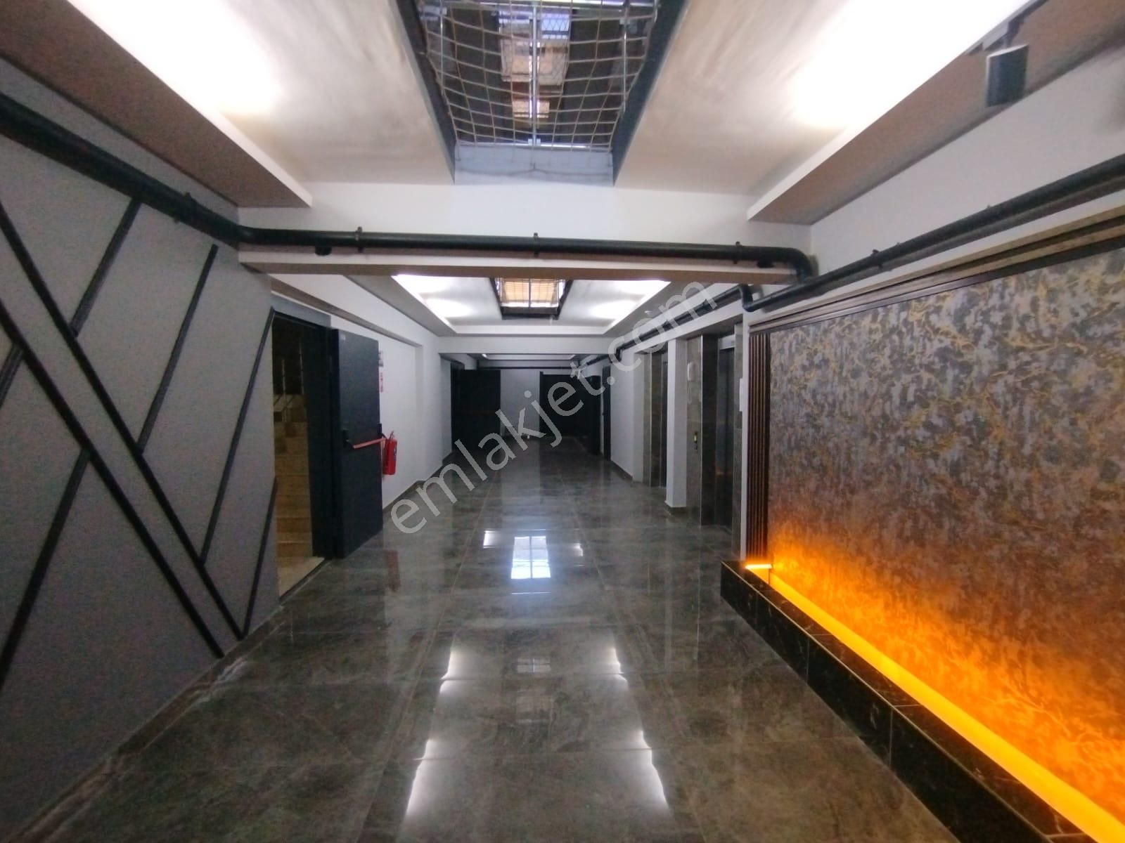 Hürriyet Mahallesi Oliva Garden Sitesi'nde 3+1 Satılık Daire - Görsel 5