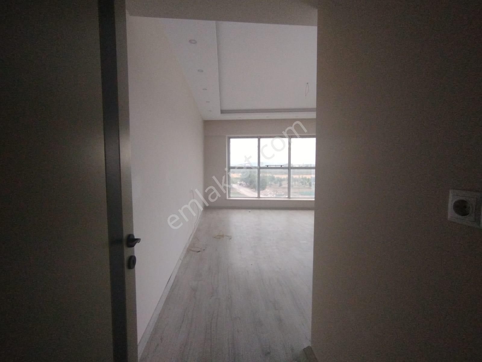 Hürriyet Mahallesi Oliva Garden Sitesi'nde 3+1 Satılık Daire - Görsel 9