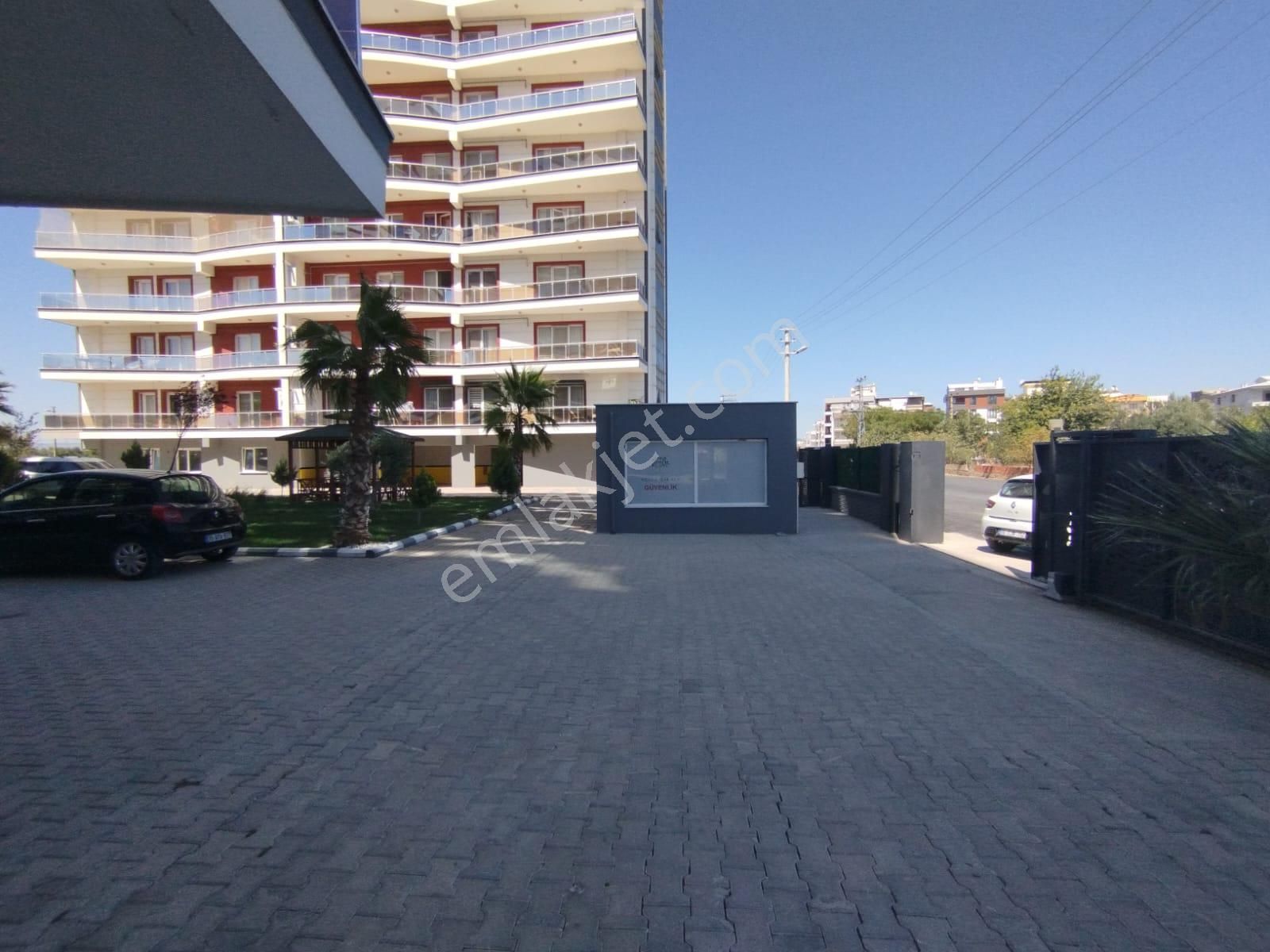 Hürriyet Mahallesi Oliva Garden Sitesi'nde 3+1 Satılık Daire - Görsel 3