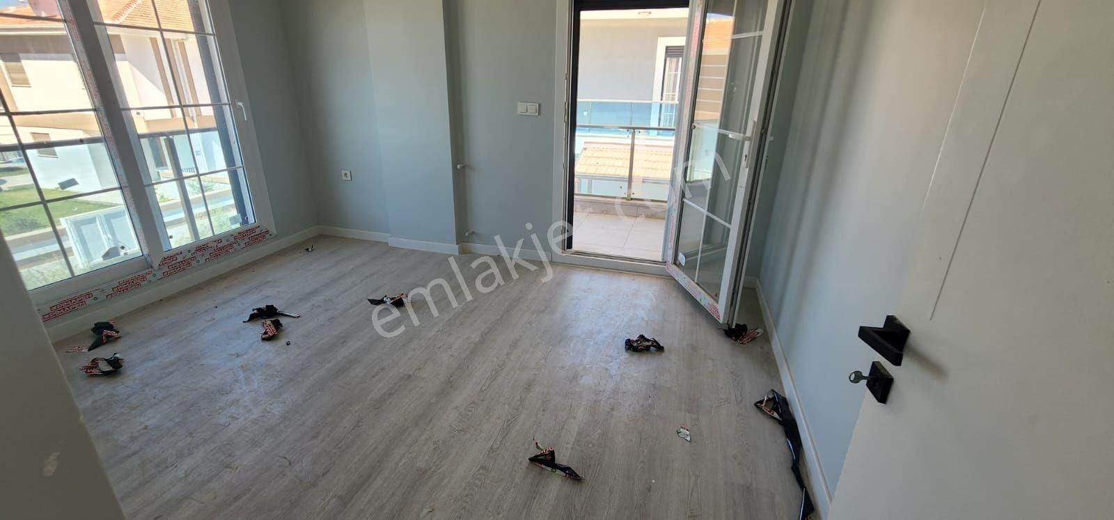 110m² Dubleks Villa – 150m² Müstakil Bahçeli, Havuzlu Site İçinde - Görsel 7