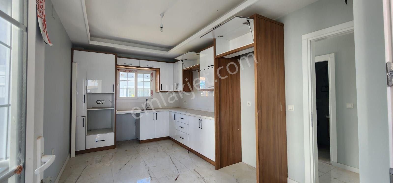 110m² Dubleks Villa – 150m² Müstakil Bahçeli, Havuzlu Site İçinde - Görsel 14