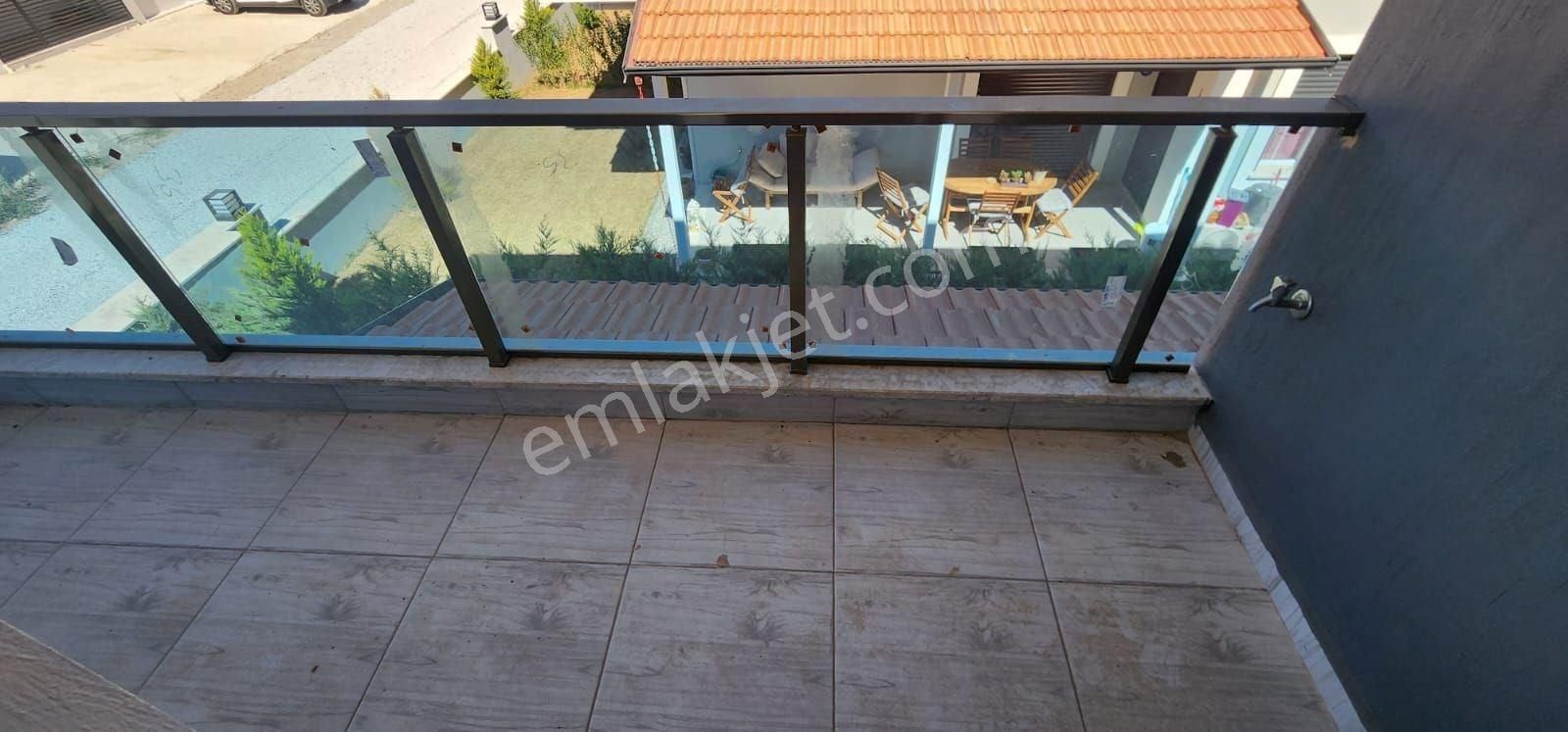 110m² Dubleks Villa – 150m² Müstakil Bahçeli, Havuzlu Site İçinde - Görsel 16