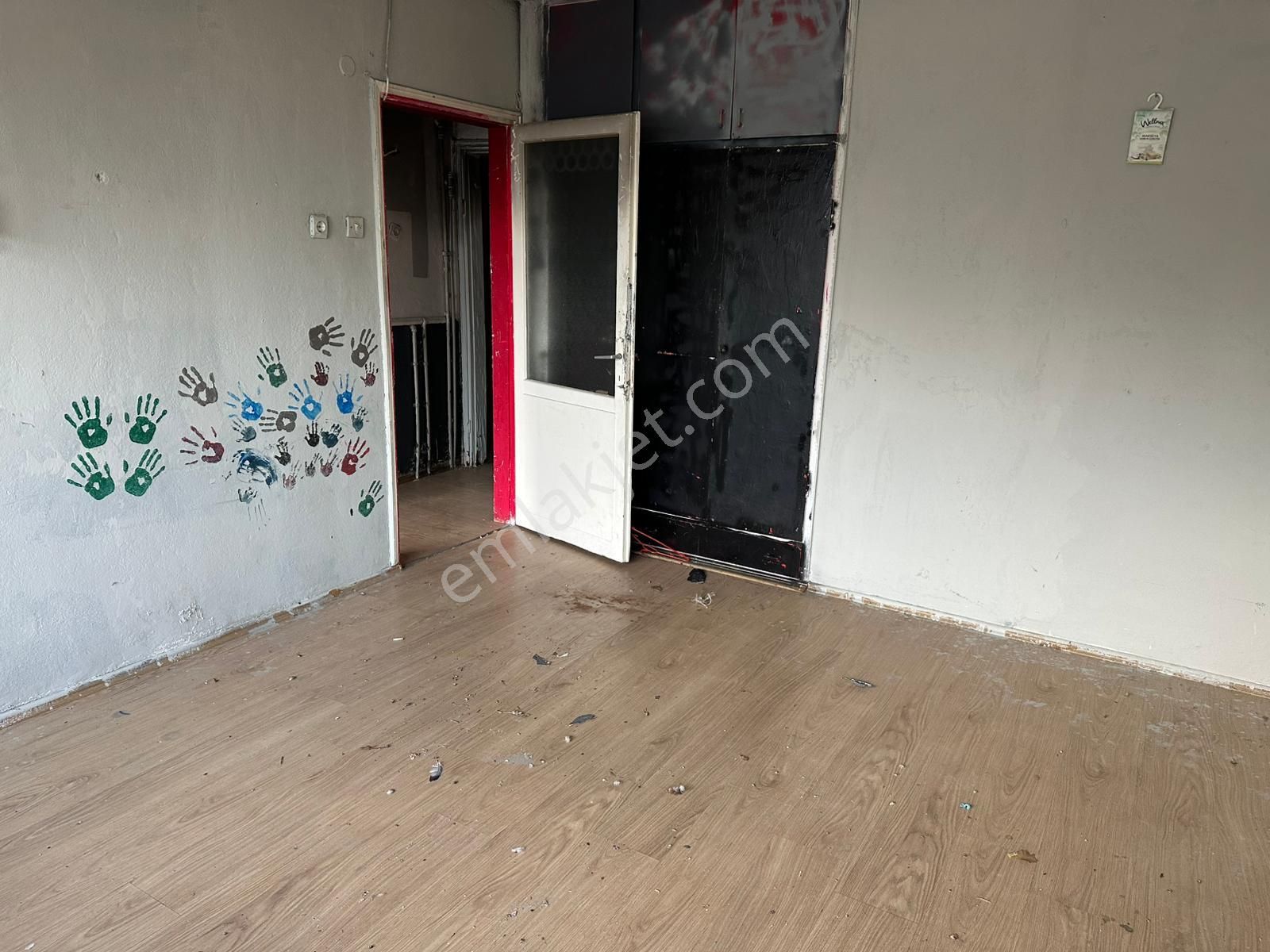 Altıparmak Cd.üzerinde Satılık 2+1 Asansörlü Daire - Görsel 8