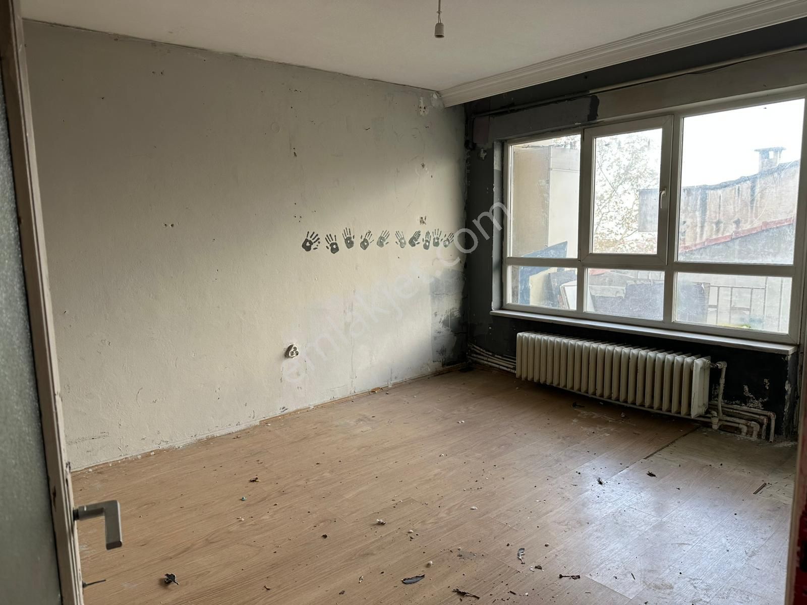 Altıparmak Cd.üzerinde Satılık 2+1 Asansörlü Daire - Görsel 9