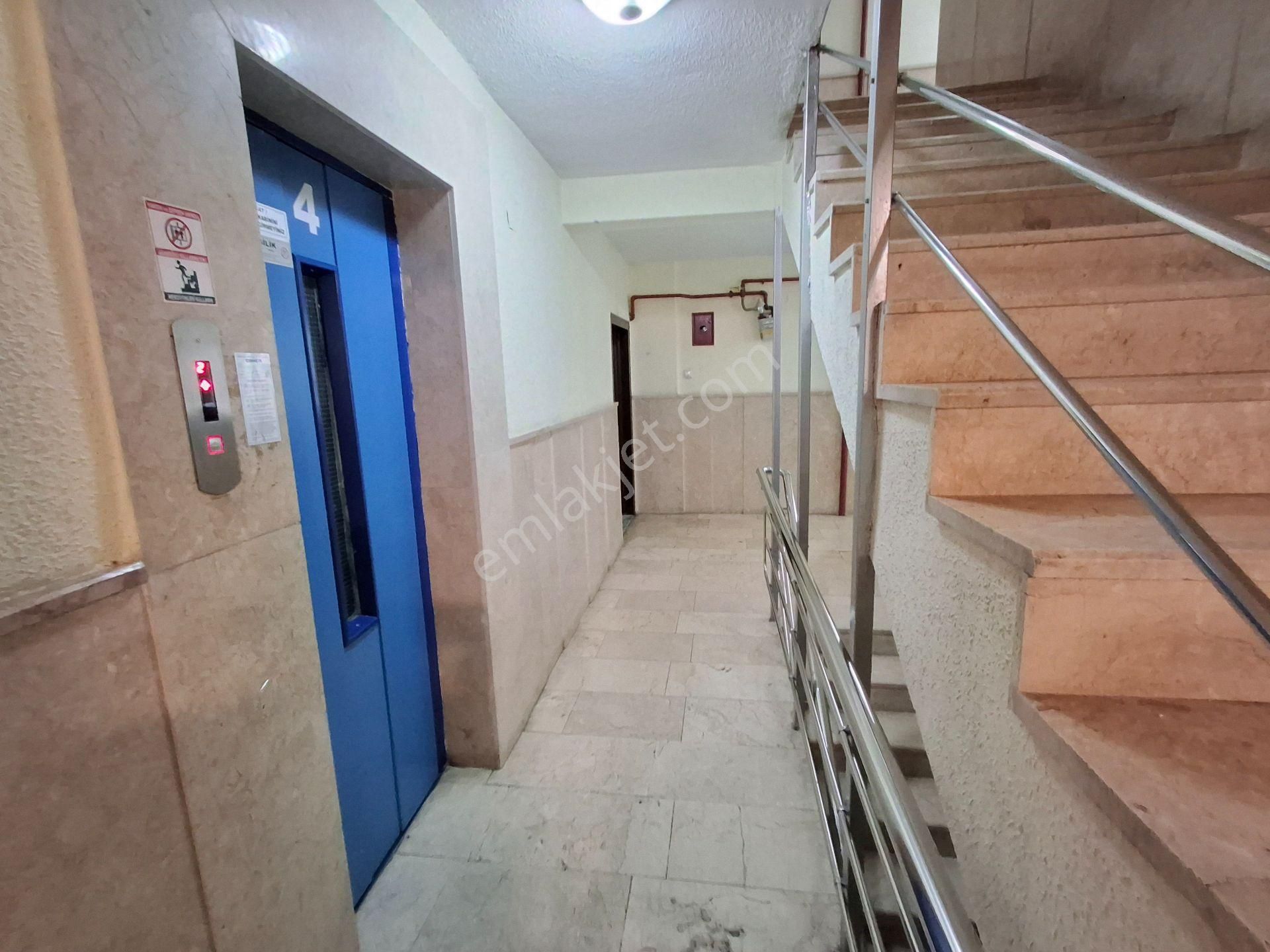 3+1 Asansörlü Cadde Üzeri Manzaralı Orta Kat Bağımsız S. Merkezi Konum - Görsel 30