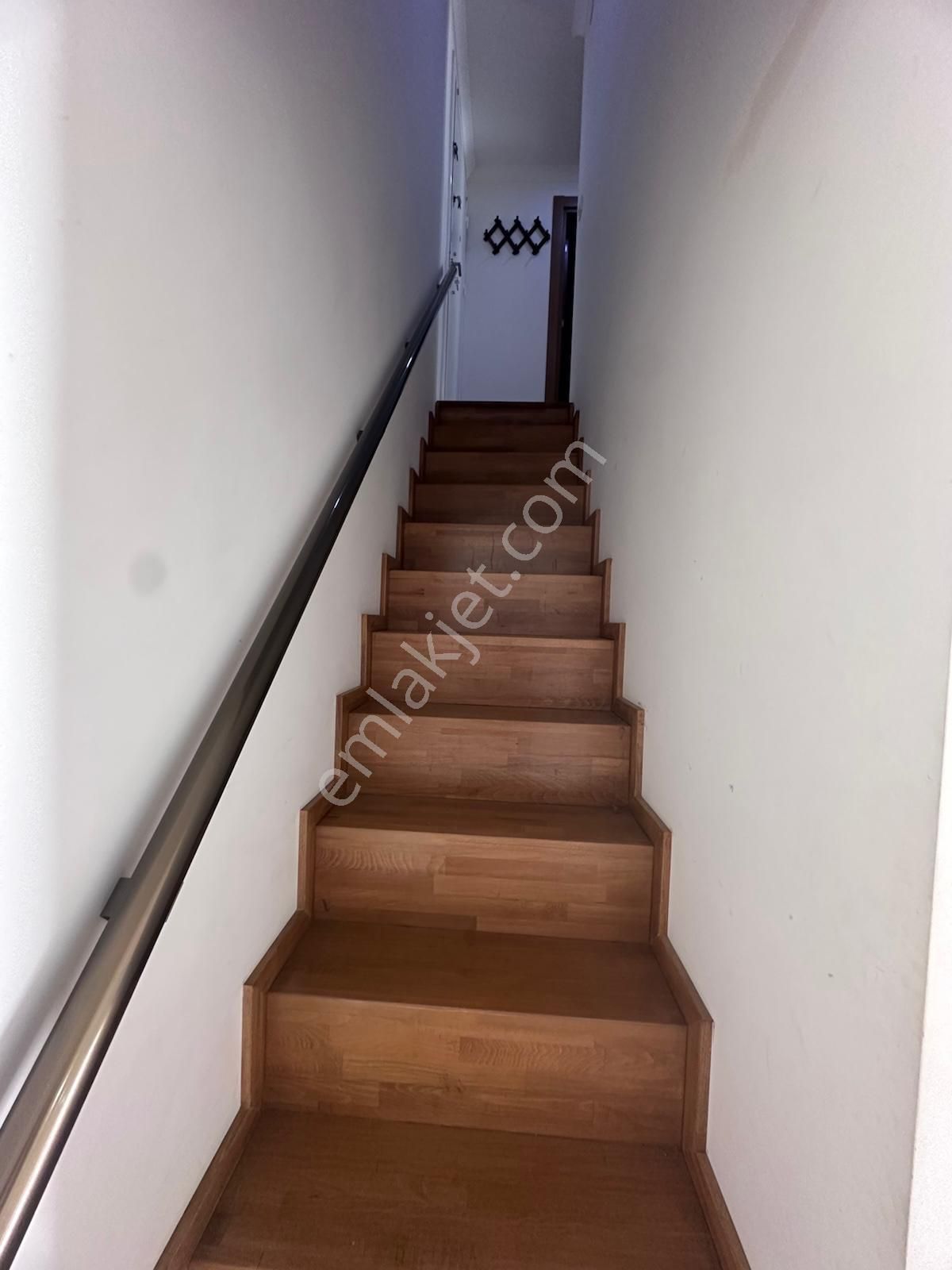 Metrobüse Yürüme Mesafesinde, Kullanışlı Dubleks Daire - Görsel 6