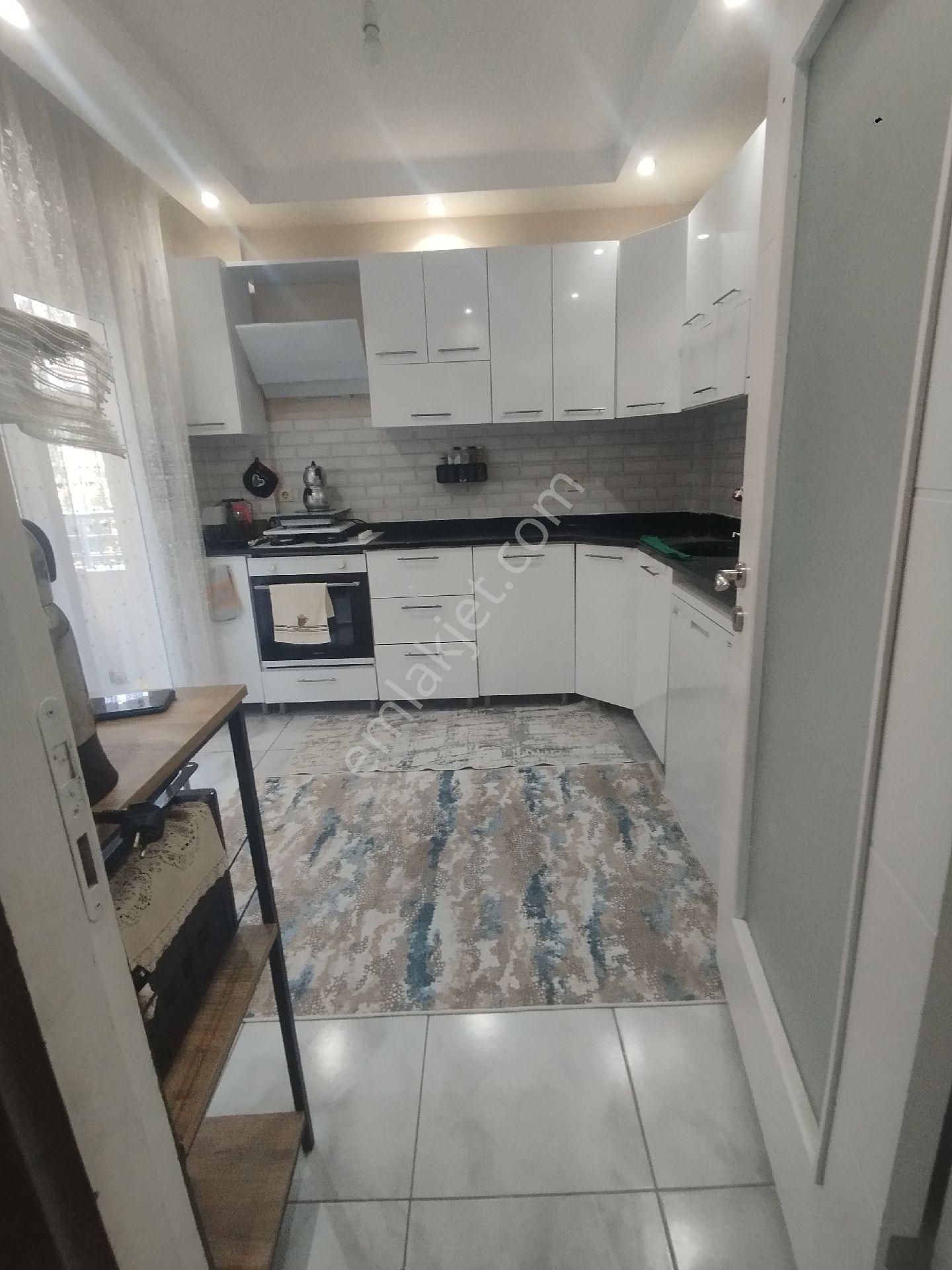 Okul Sokağında 2+1 Daire - Görsel 15