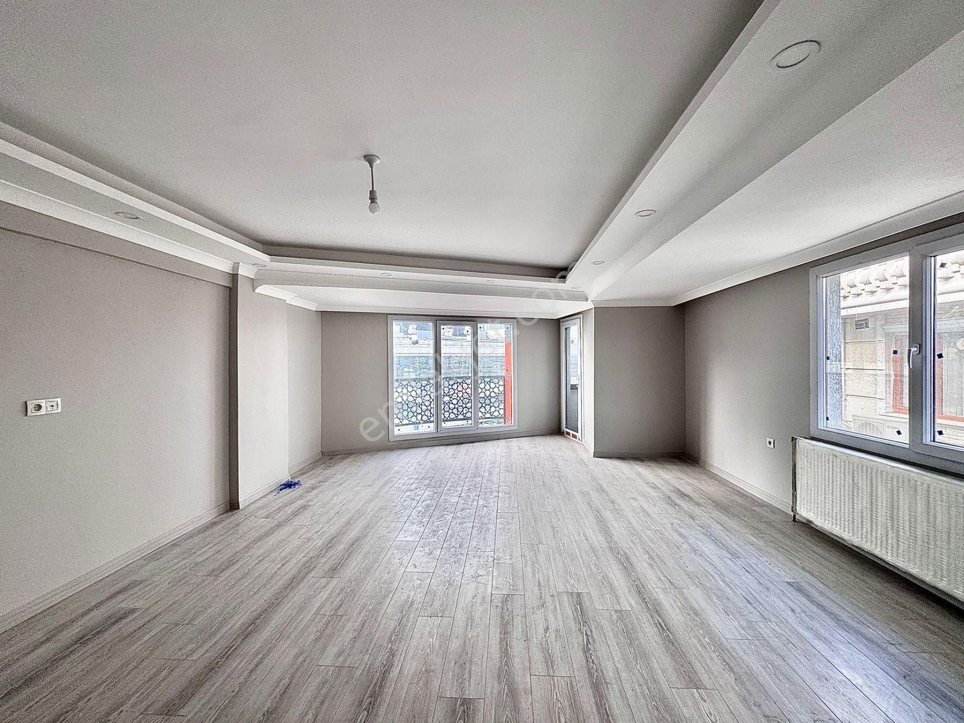 Goldhouse Dan Satılık Cadde Üzeri Sıfır Lüks Dubleks Daire