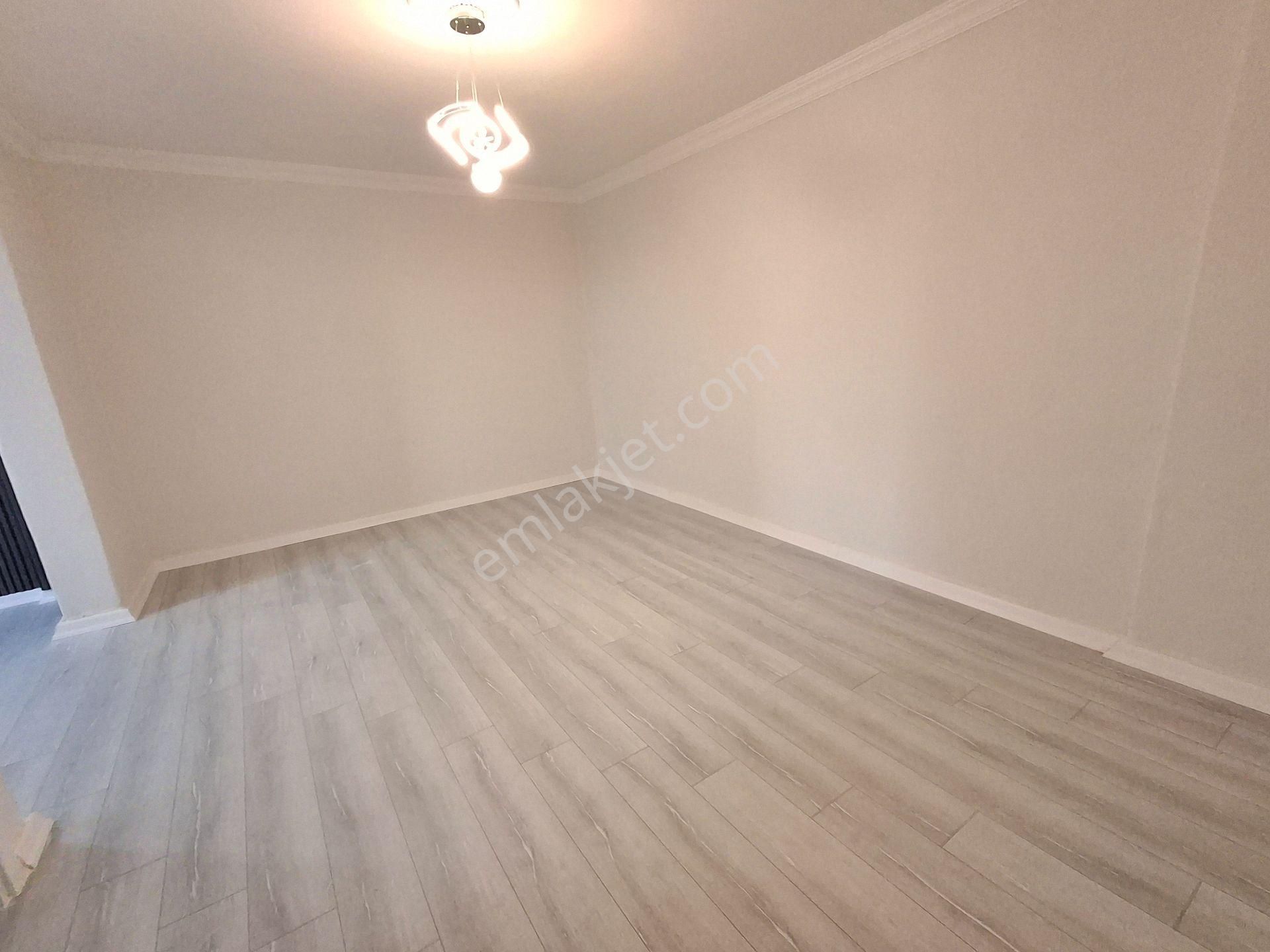 2+1 Lüks Yapılı Masrafsız Merkezi Konumda Balkonlu Daire - Görsel 18