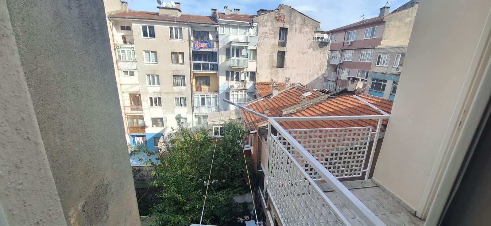Sakaldöken Caddesi Üzerinde Satılık Daire - Görsel 7