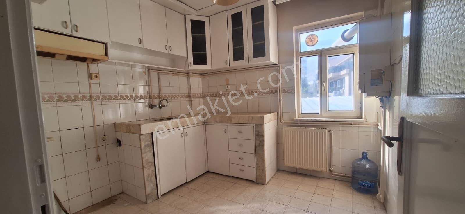 Sakaldöken Caddesi Üzerinde Satılık Daire - Görsel 15