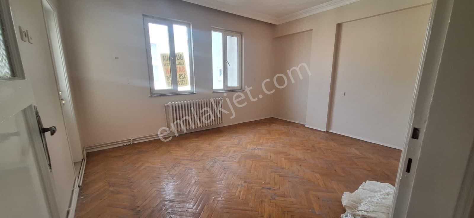 Sakaldöken Caddesi Üzerinde Satılık Daire - Görsel 6