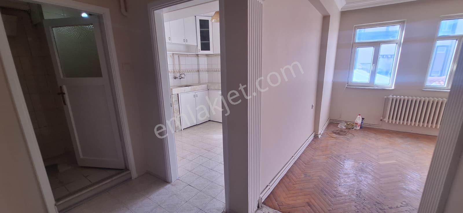 Sakaldöken Caddesi Üzerinde Satılık Daire - Görsel 3