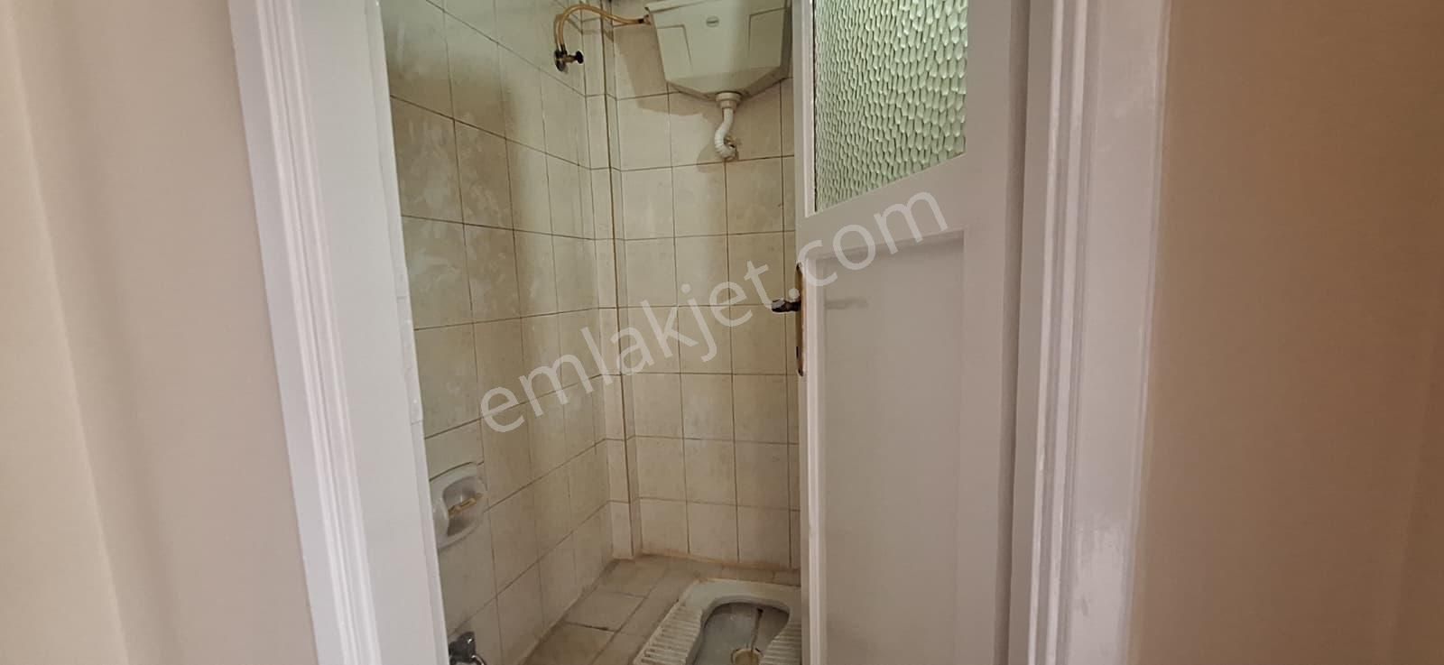 Sakaldöken Caddesi Üzerinde Satılık Daire - Görsel 14