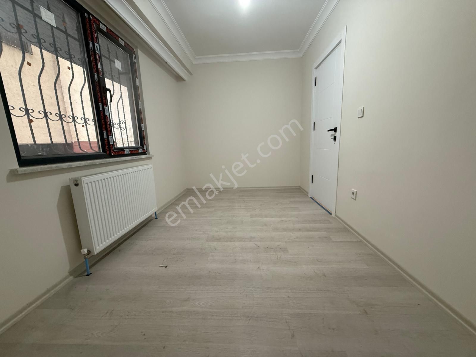 İstanbul House'dan B.evler'de Sıfır Binada 2+1 Bahçe Katı Daire - Görsel 10